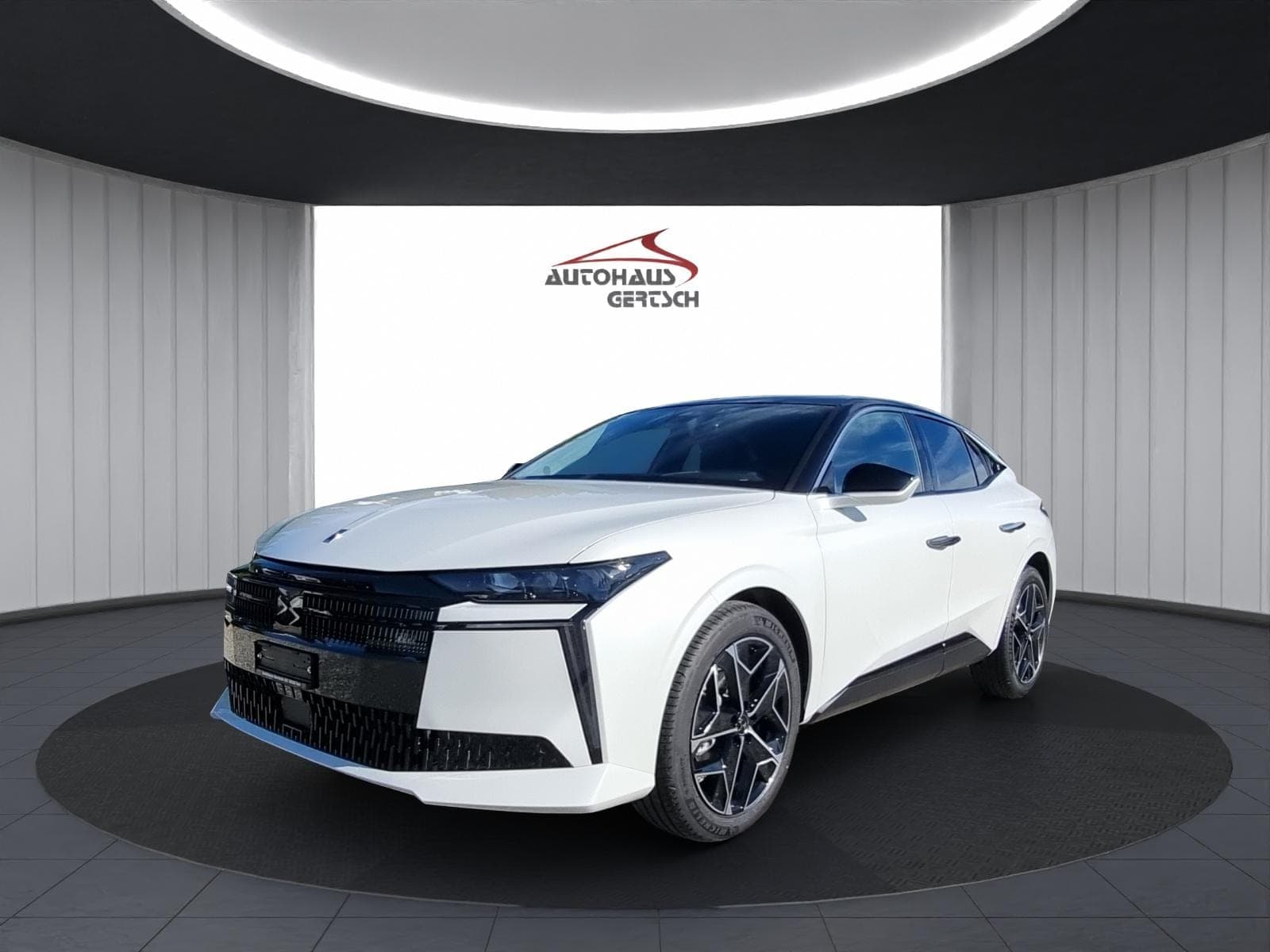 DS Automobiles DS4 DS AUTOMOBILES DS4 No4 1.2 Hybrid Pallas