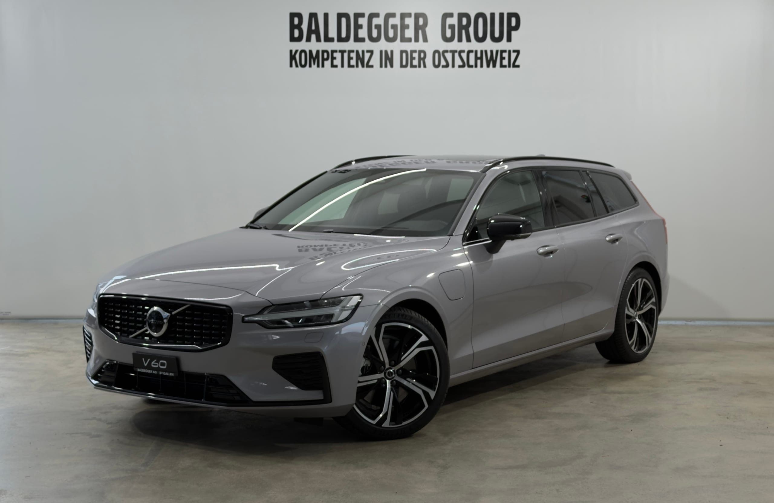 Volvo V60 VOLVO V60 2.0 T6 TE Ultra Dark eAWD