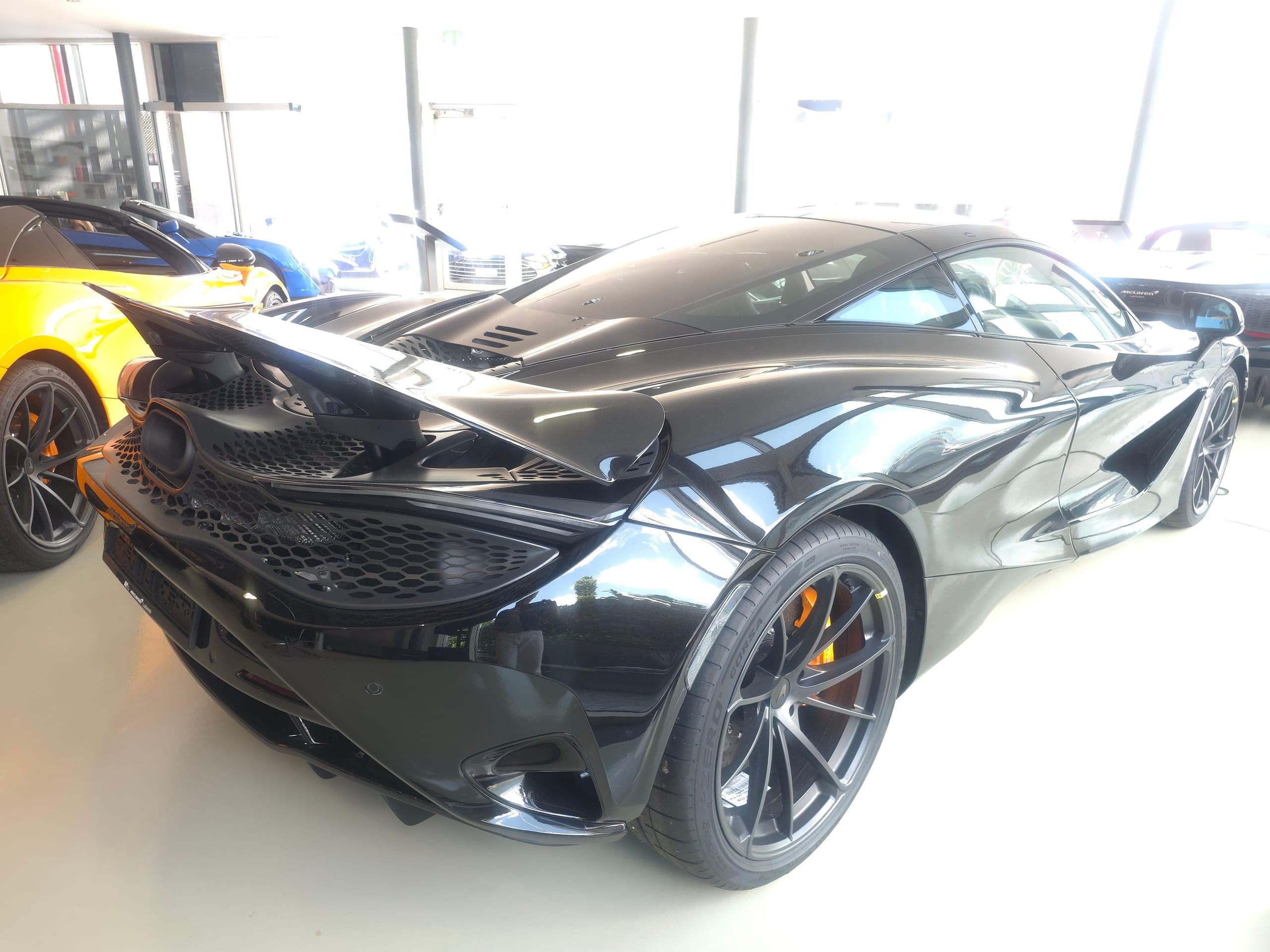 McLaren 750S McLAREN 750s MY2026