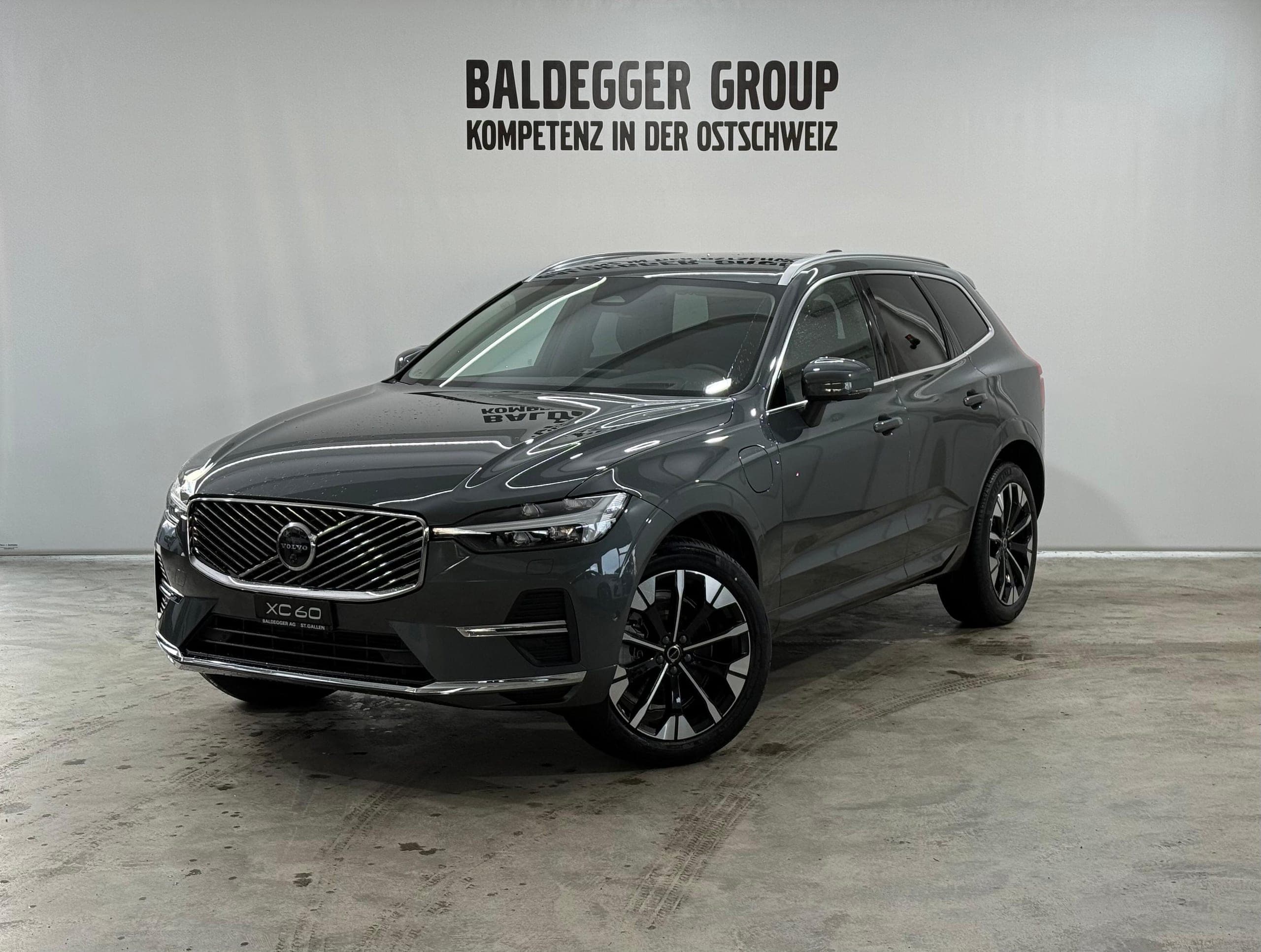 Volvo XC60 VOLVO XC60 2.0 T6 TE Ultra Bright eA