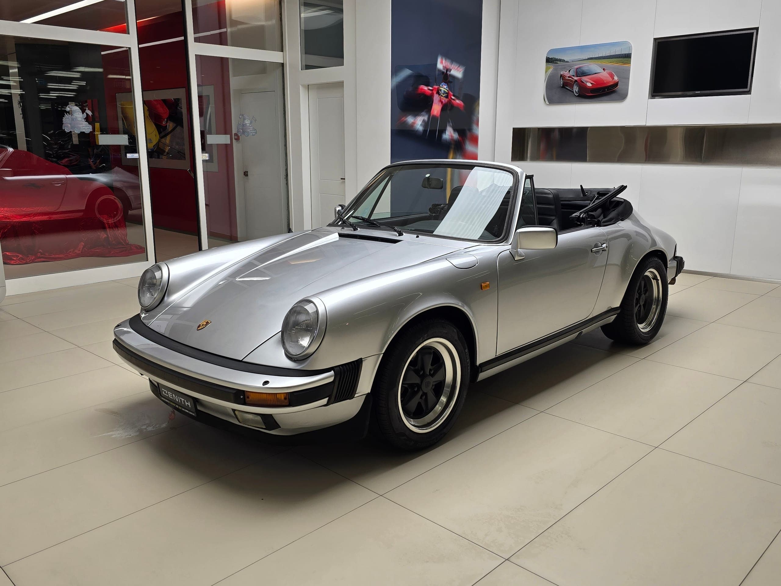 Porsche 911 PORSCHE 911 Carrera Cabrio