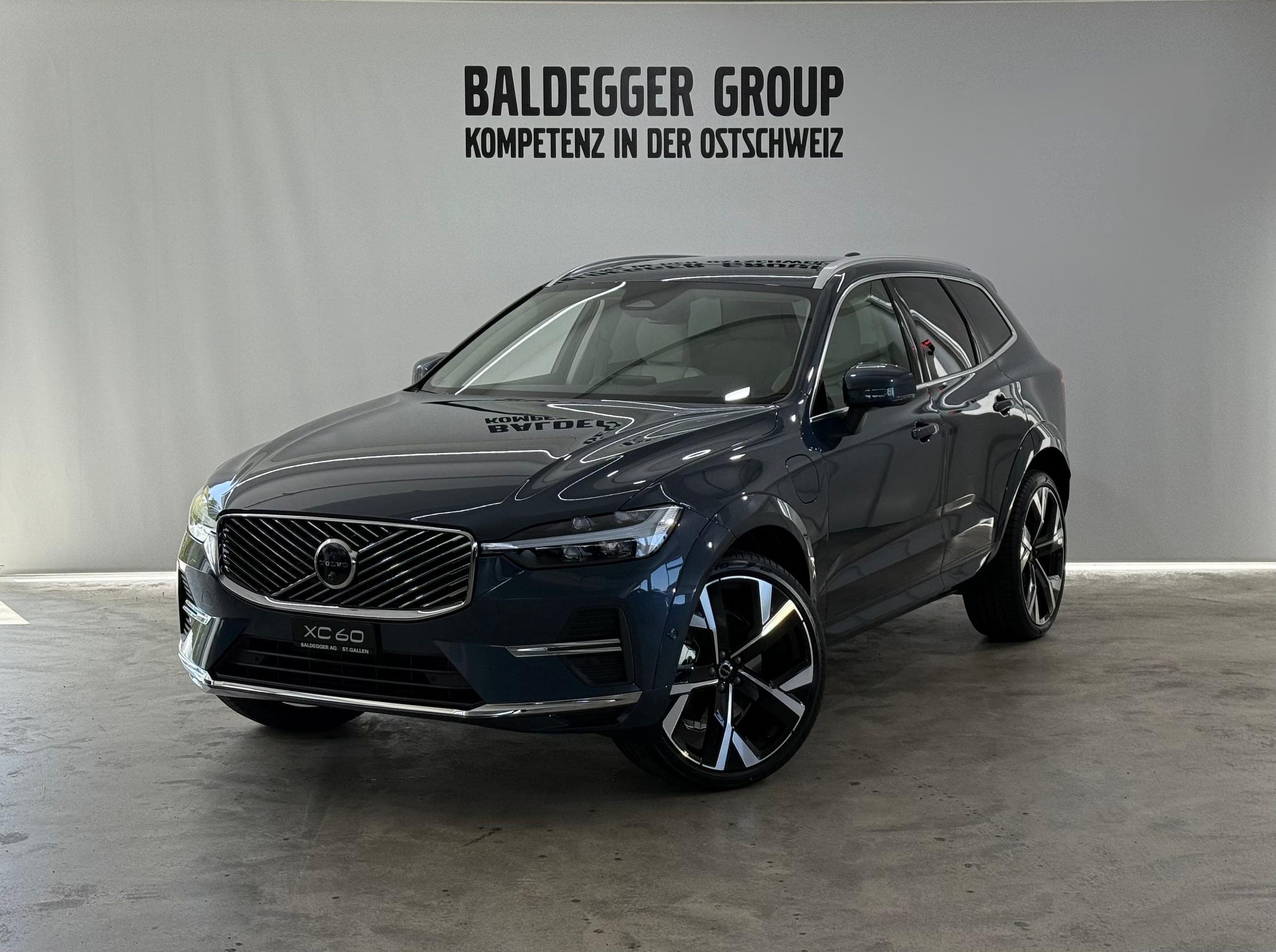 Volvo XC60 VOLVO XC60 2.0 T6 TE Ultra Bright eA