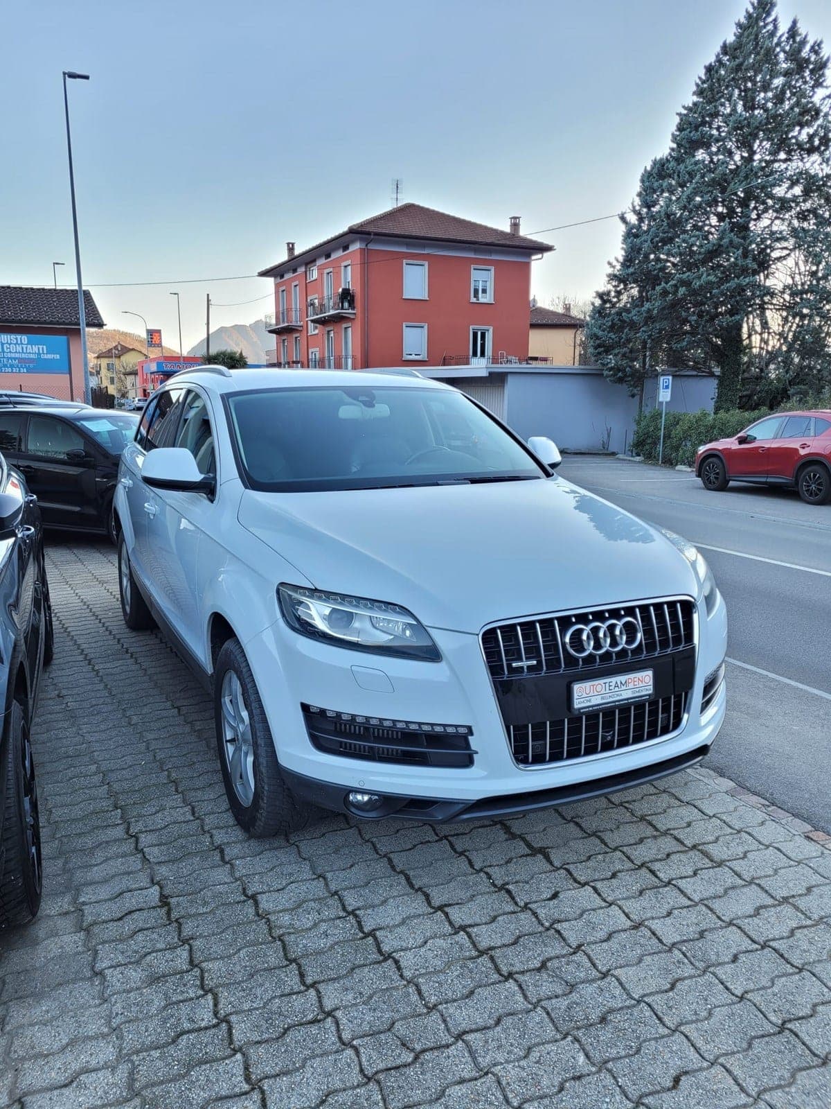 Audi Q7 AUDI Q7 3.0 TDI quattro tiptronic