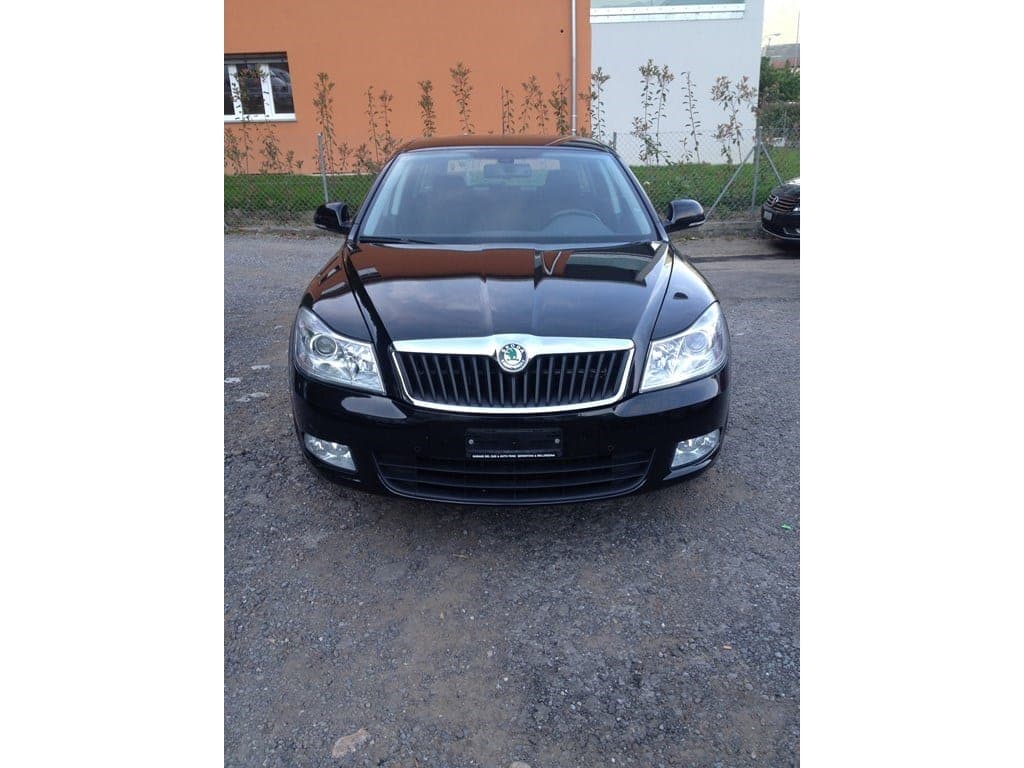 Skoda Octavia SKODA Octavia Combi 2.0 TDI Ambiente DSG