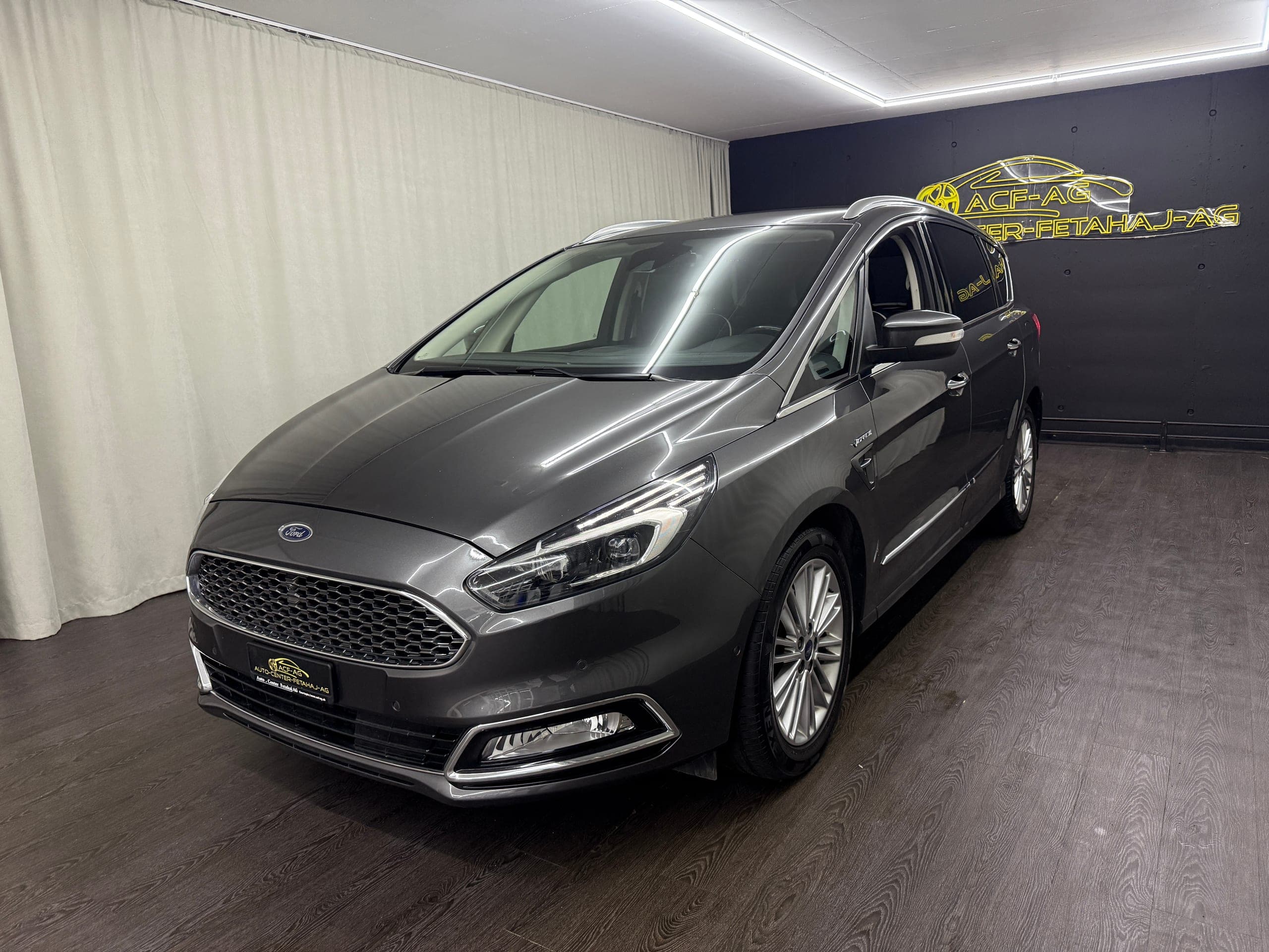 Ford S-Max FORD S-Max 2.0 TDCi Vignale PowerShift