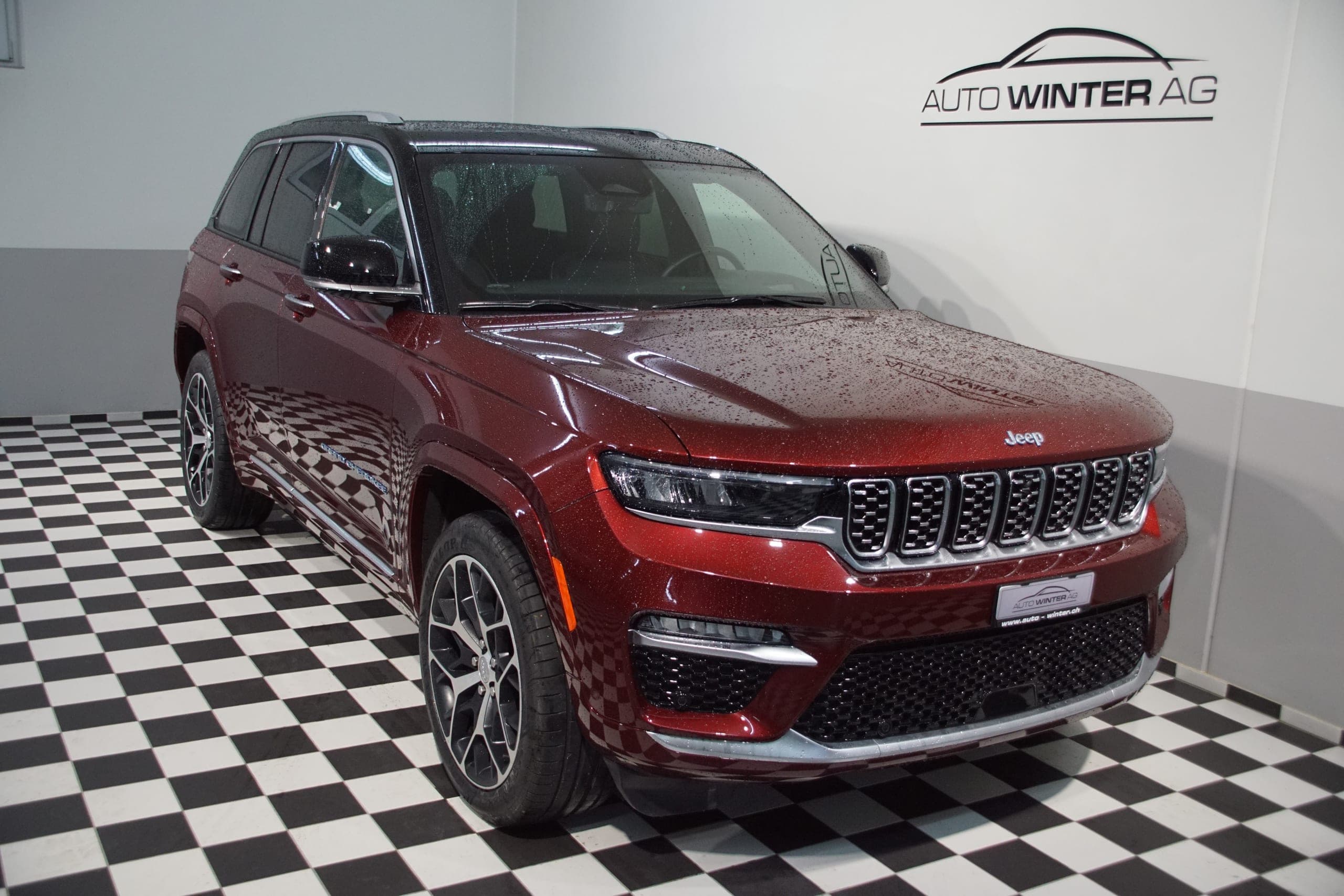 Jeep Grand Cherokee JEEP Grand Cherokee 2.0 Plug-in-Hybrid Summit Reserve 4xe *SWISS*