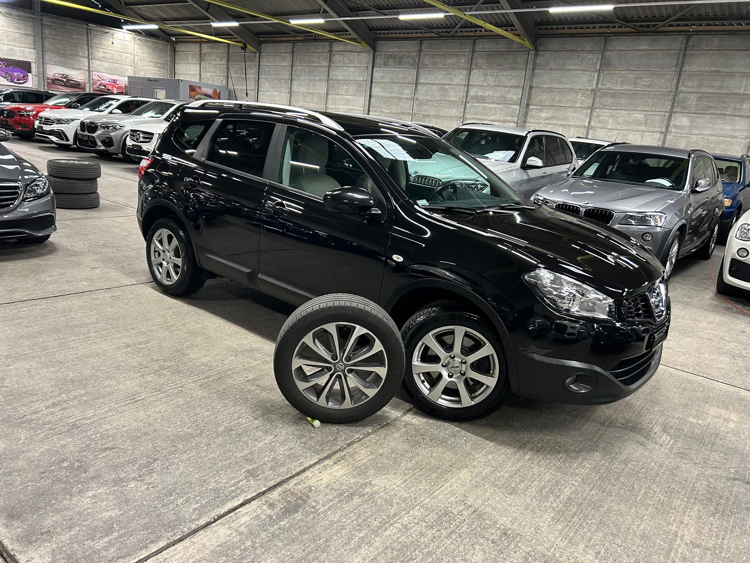 Nissan Qashqai NISSAN Qashqai +2 2.0 4WD tekna