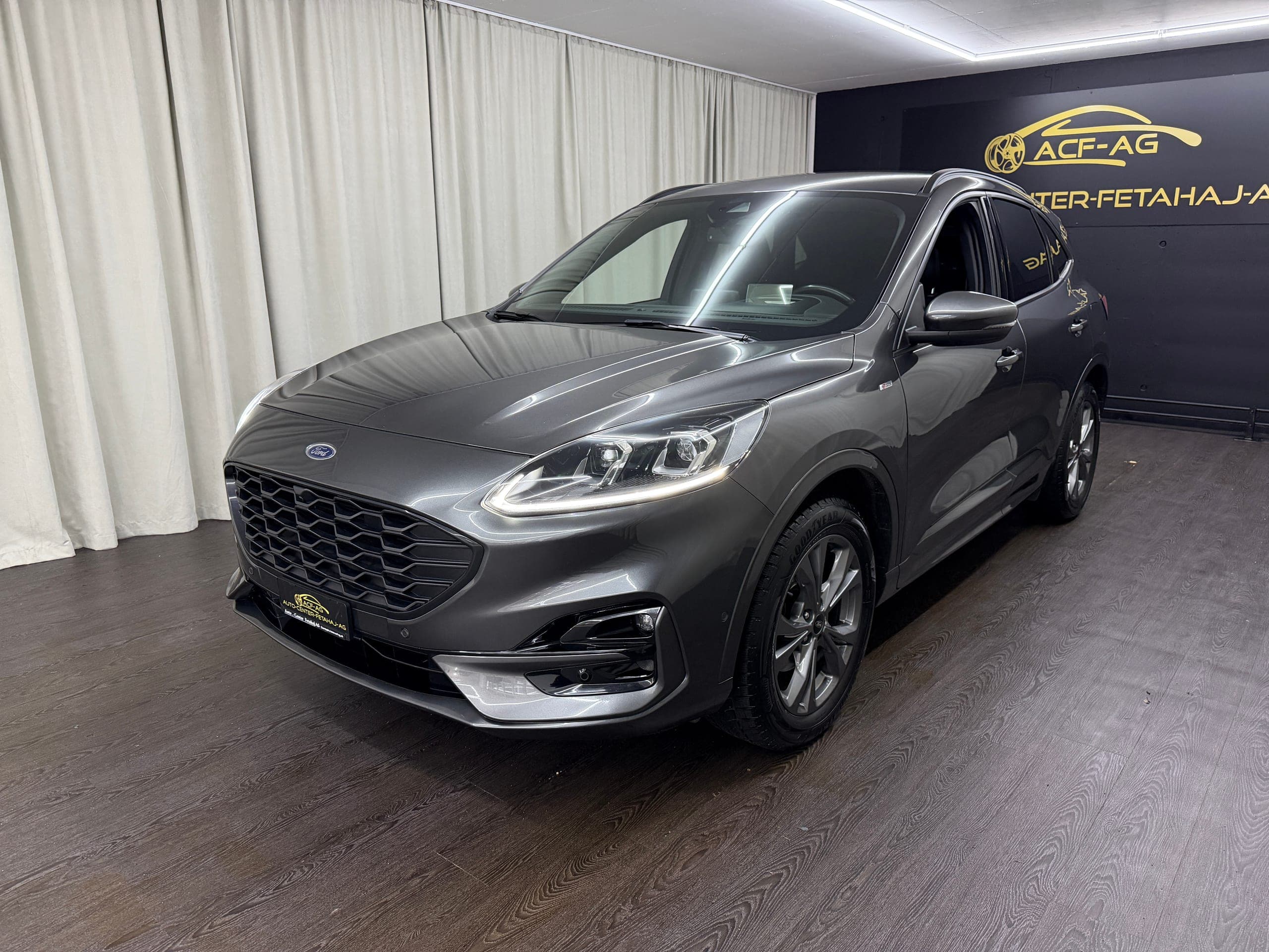 Ford Kuga FORD Kuga 2.0 TDCi EcoBlue ST-Line X 4WD