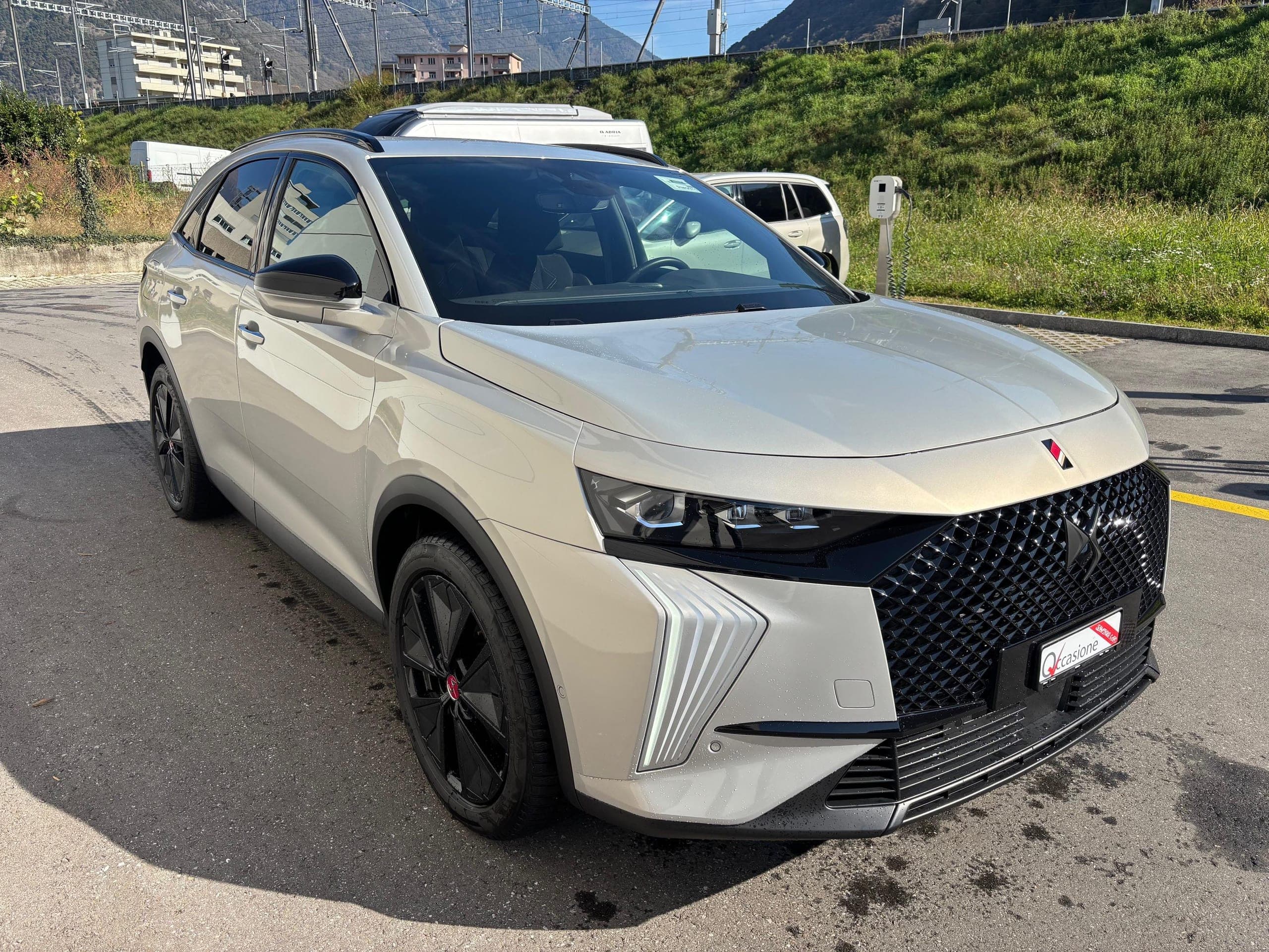 DS Automobiles DS7 DS AUTOMOBILES 7 1.6 E-Tense Ligne Noire 4x4