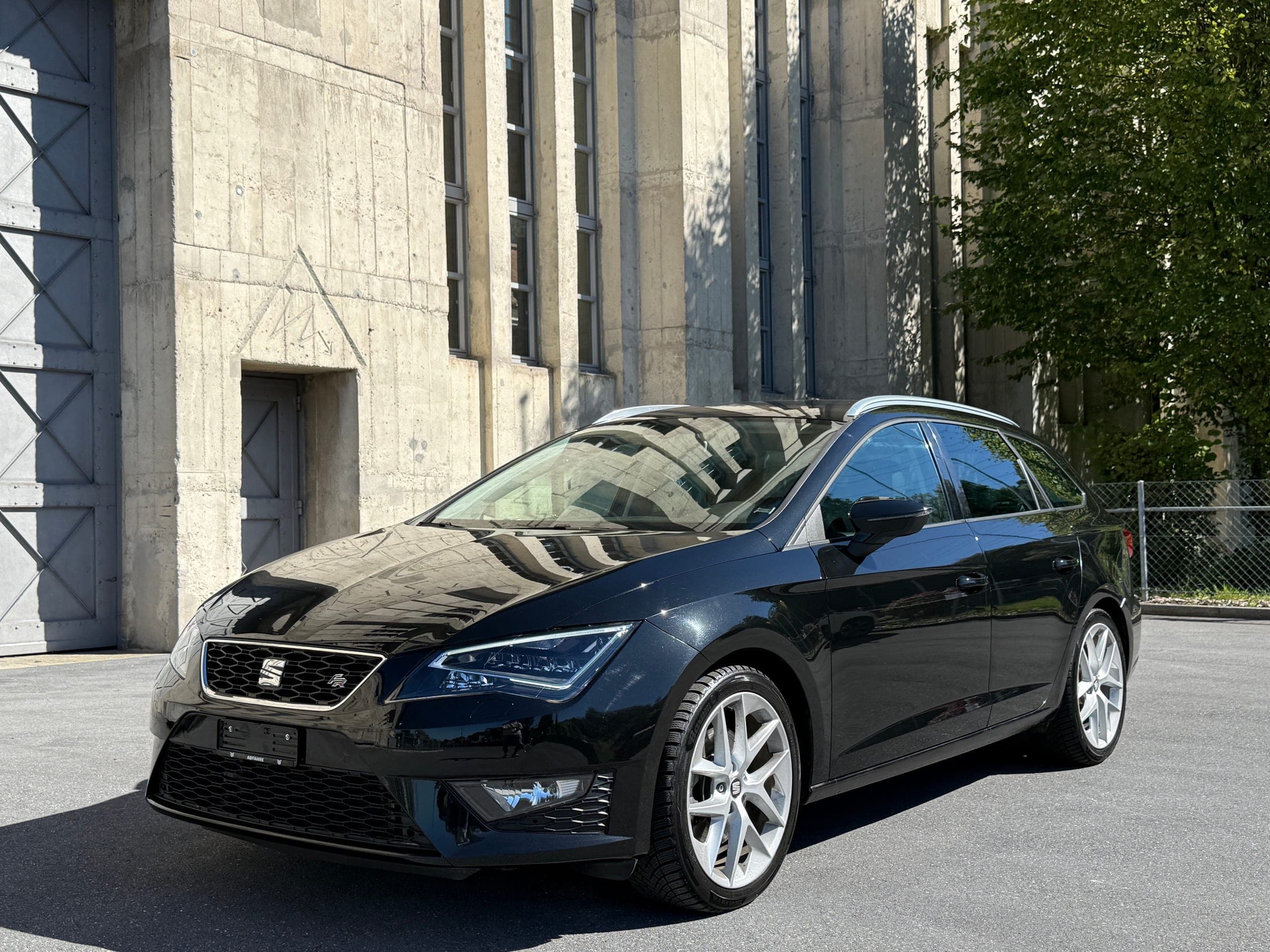 SEAT Leon SEAT Leon ST 2.0 TDI FR DSG