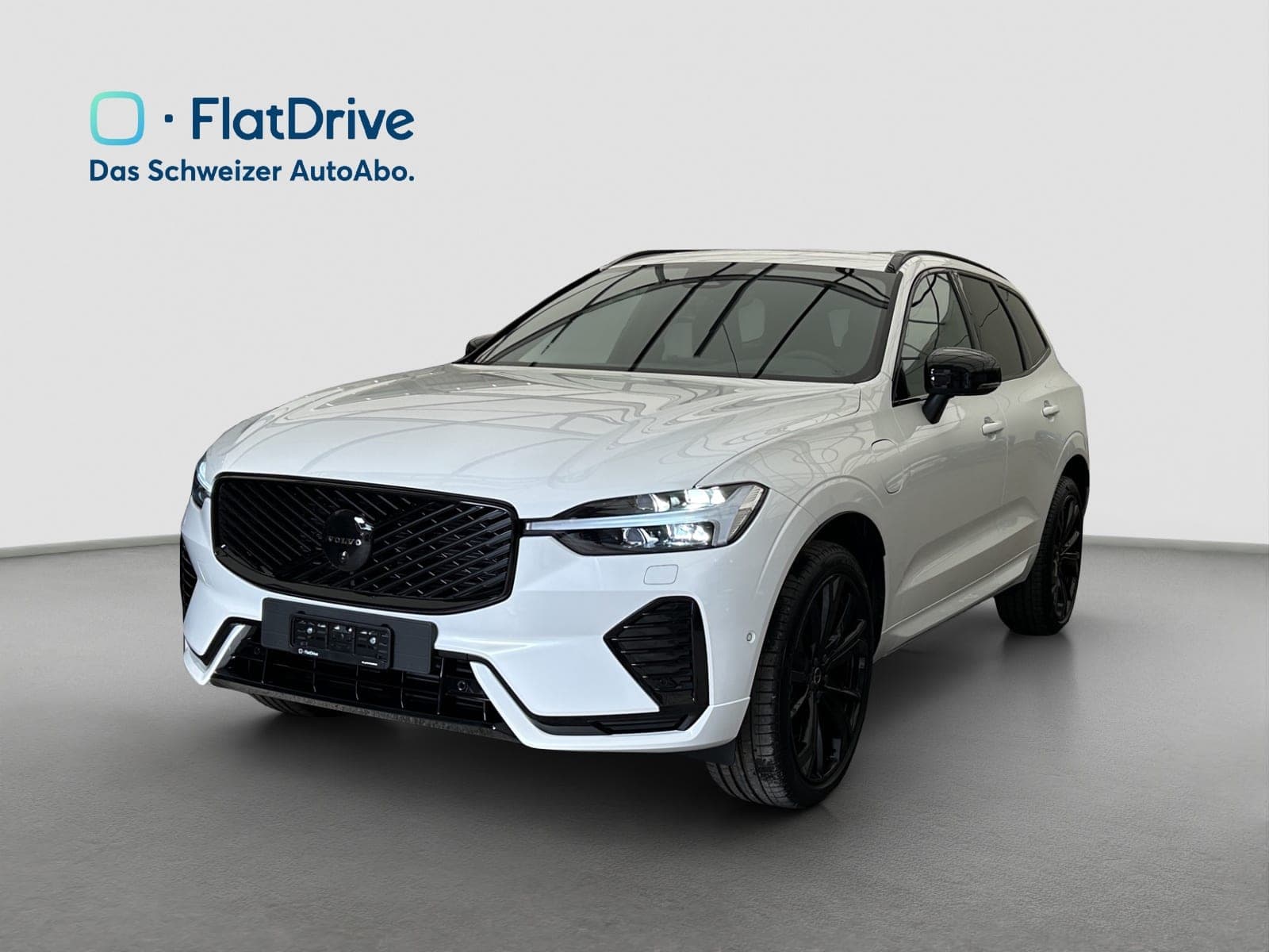 Volvo XC60 VOLVO XC60 T6 eAWD PluginHybrid Black Edition Geartronic - AHK - Head-up - Panoramadach - 360 Kamera