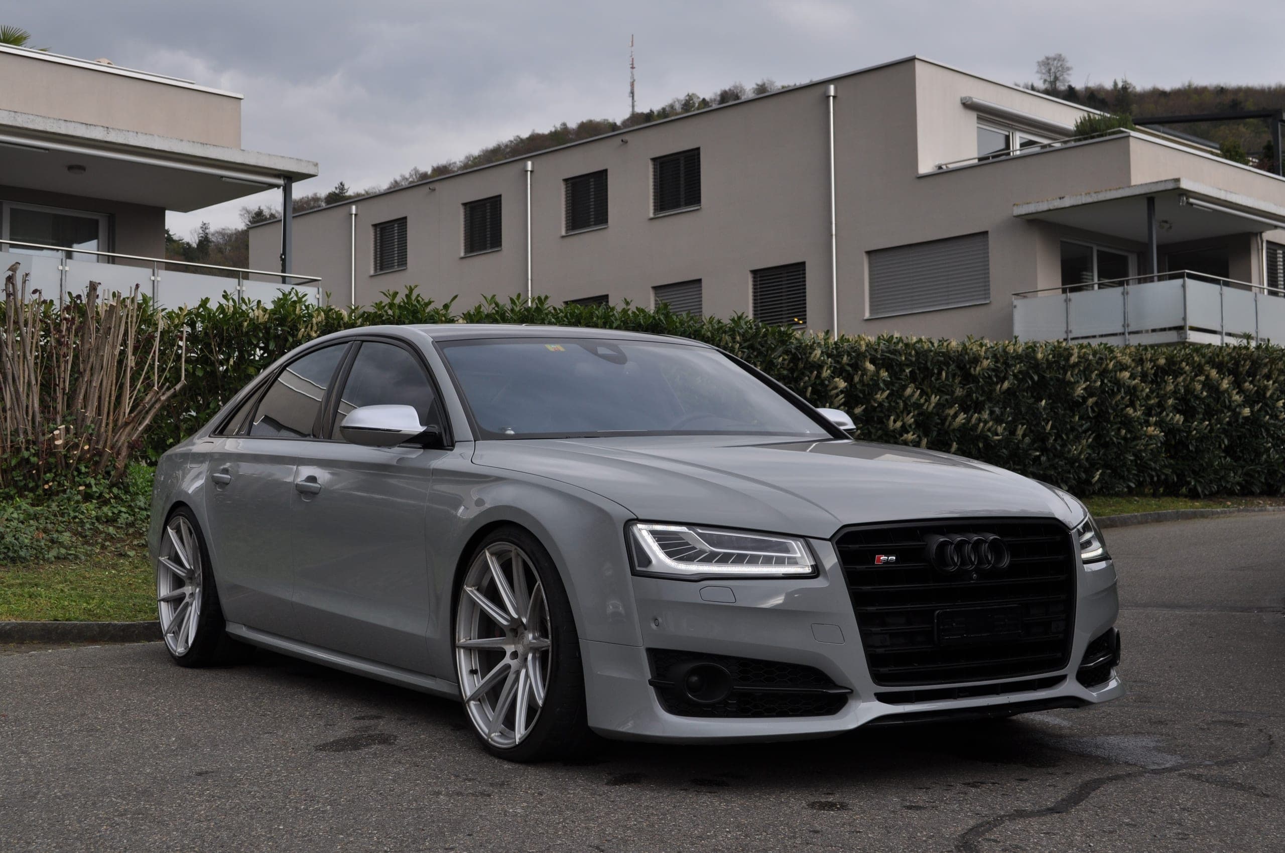 Audi S8 AUDI S8 4.0 TFSI V8 quattro tiptronic