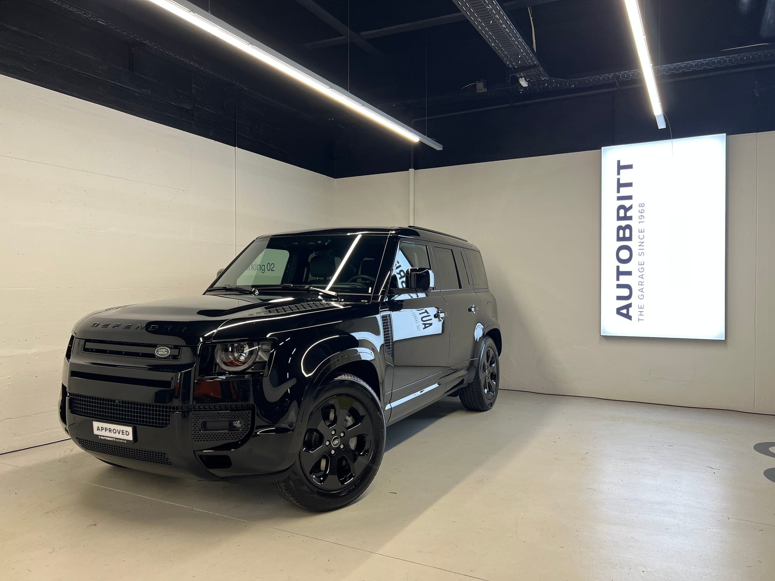 Land Rover Defender LAND ROVER Defender 110 2.0 P300e X-Dynamic HSE
