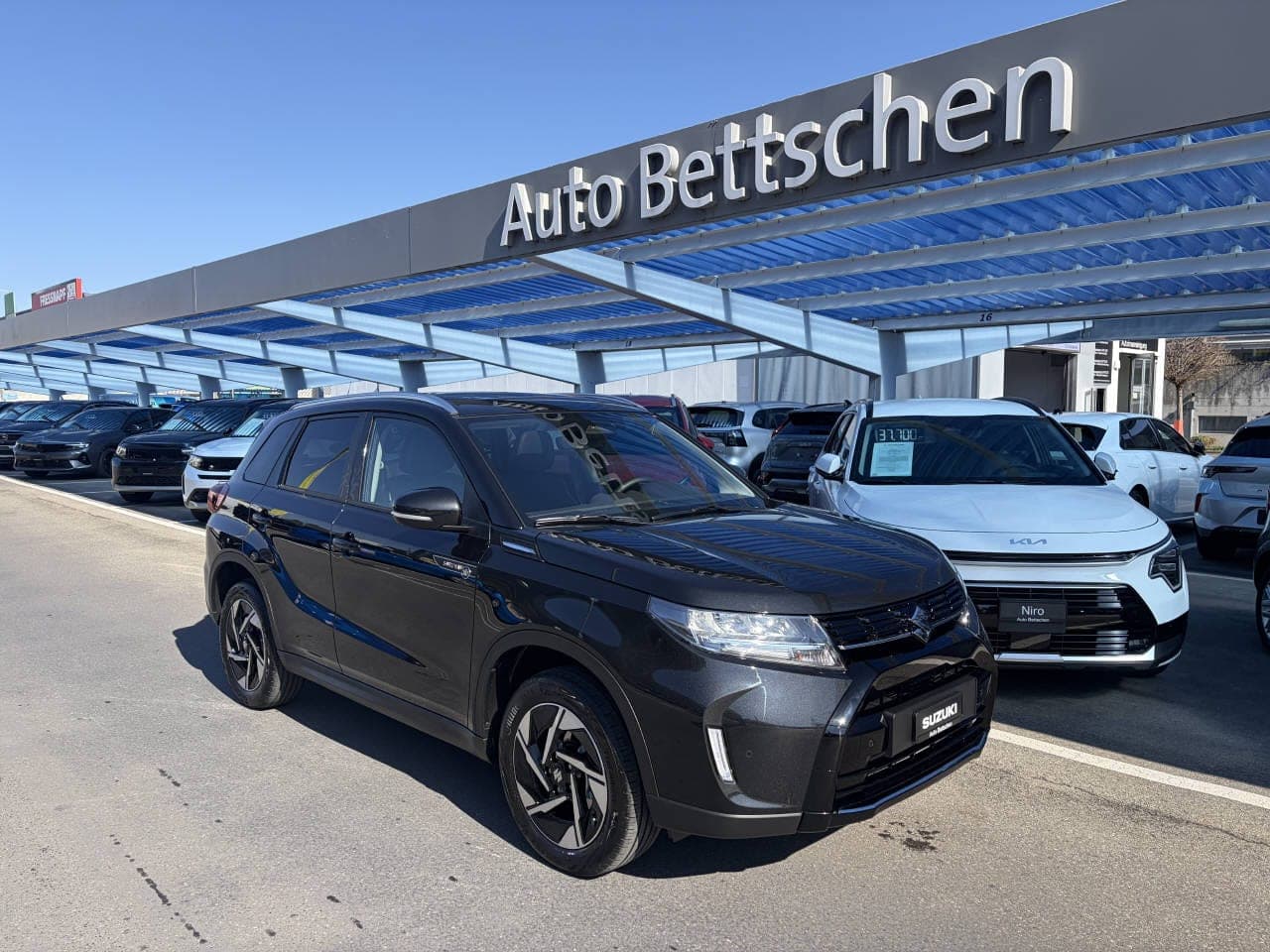 Suzuki Vitara SUZUKI Vitara 1.4 T Sakura Top Hybrid 4x4