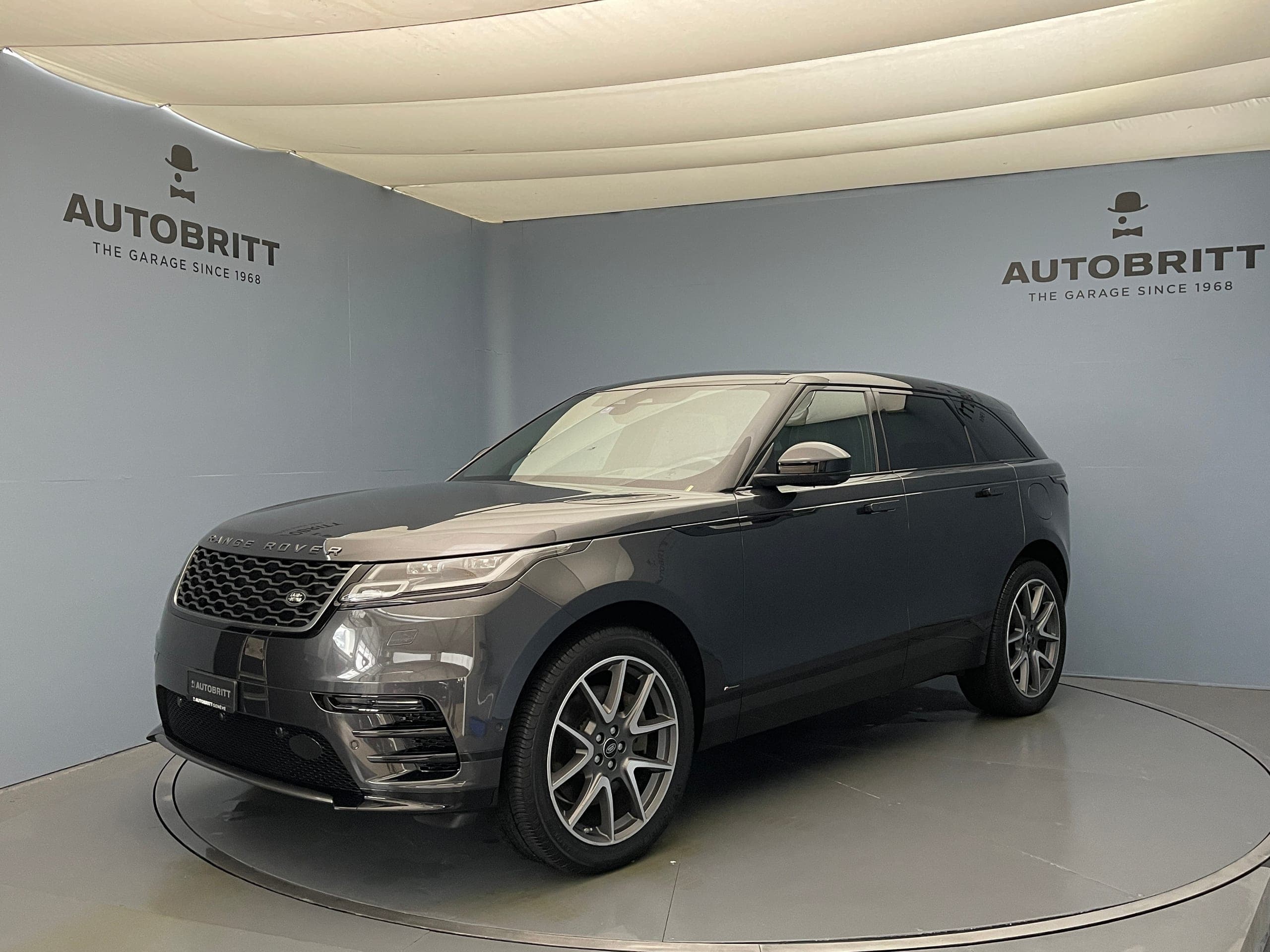 Land Rover Range Rover Velar LAND ROVER Range Rover Velar 2.0 P400e R-Dynamic SE