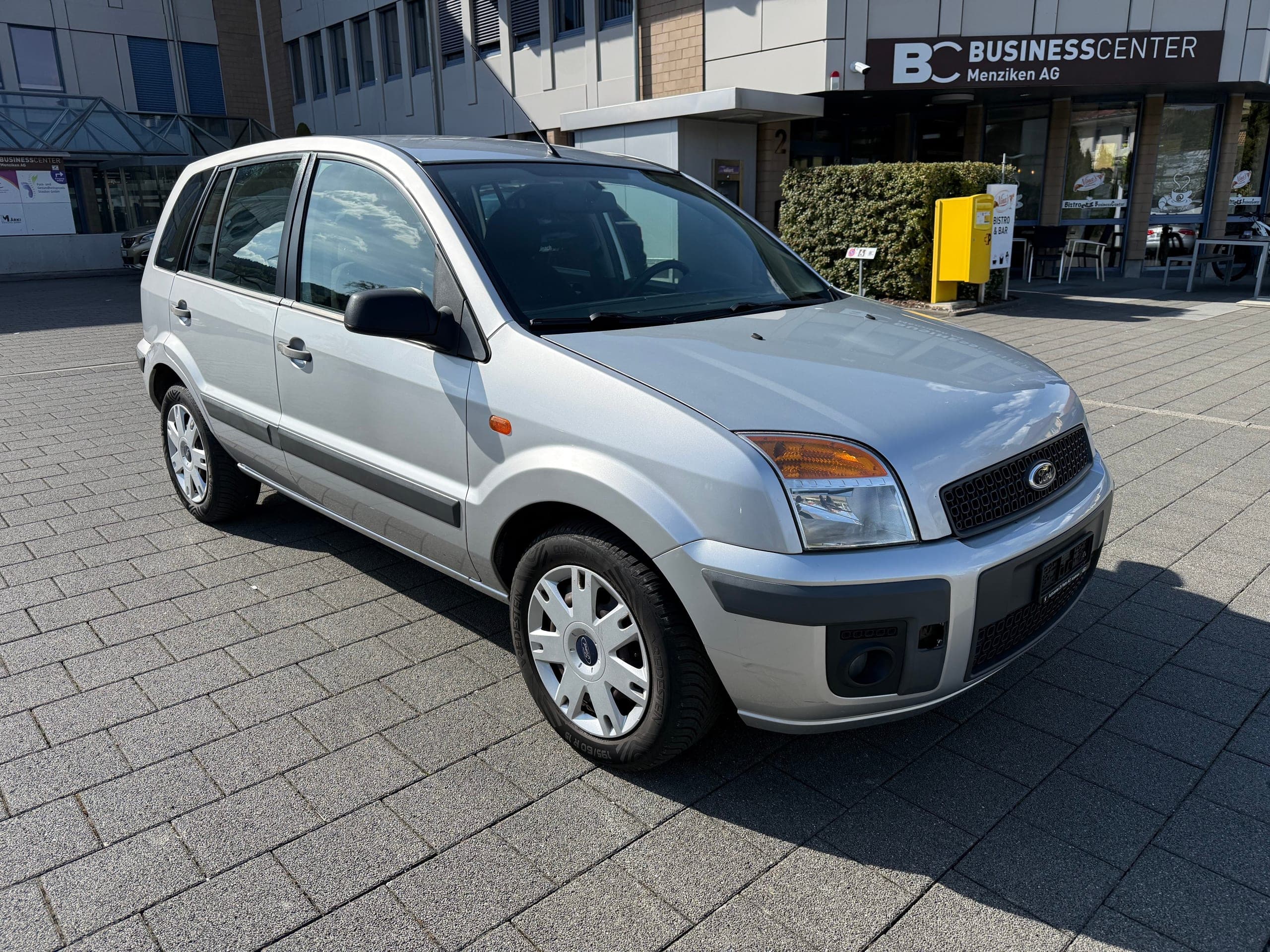 Ford Fusion FORD Fusion 1.6 16V Trend