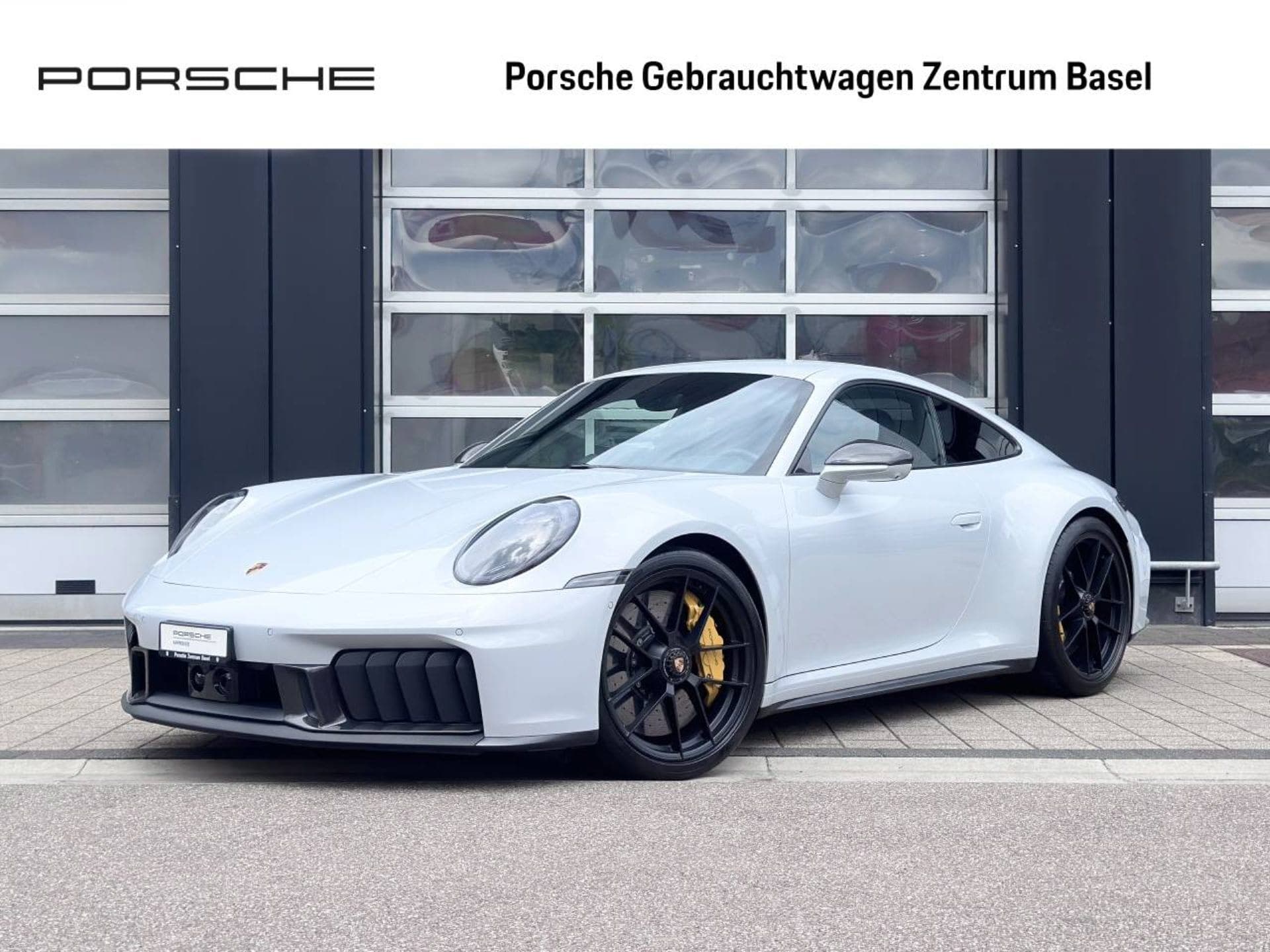 Porsche 911 PORSCHE 911 Carrera 4 GTS