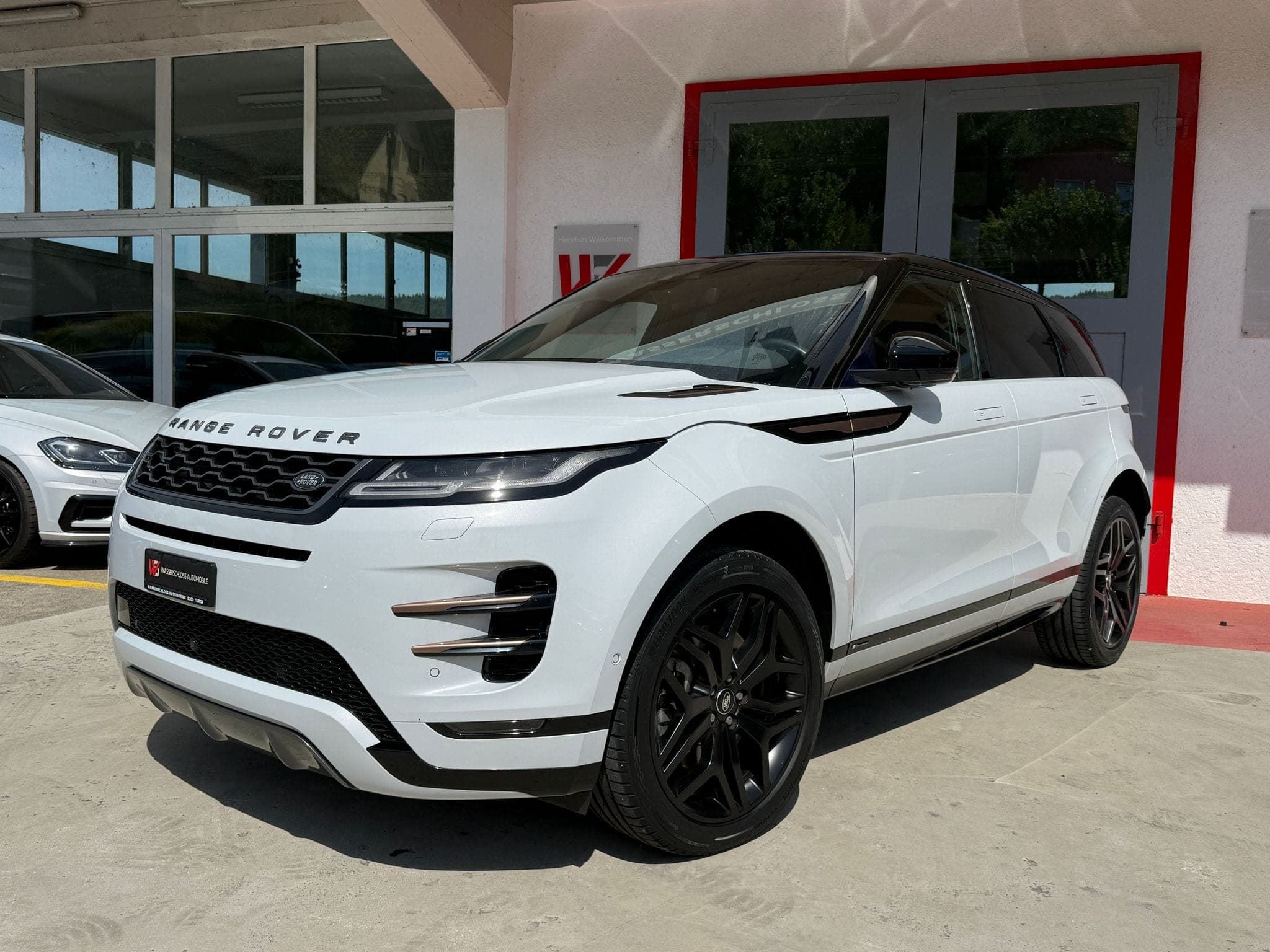 Land Rover Range Rover Evoque LAND ROVER Range Rover Evoque R-Dyn First Edi P 250 HSE AT9