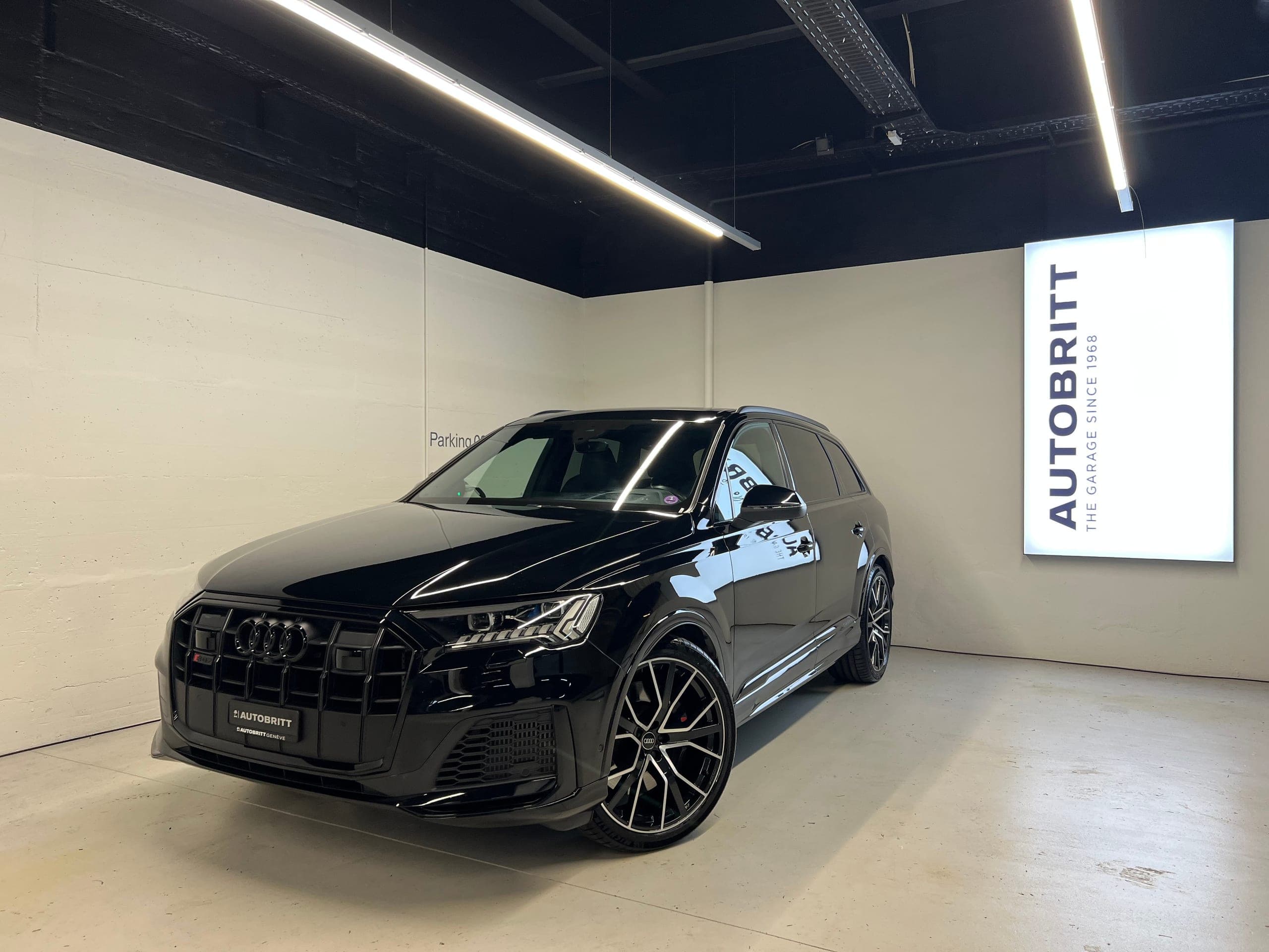 Audi SQ7 AUDI SQ7 4.0 V8 TFSI quattro T-Tronic