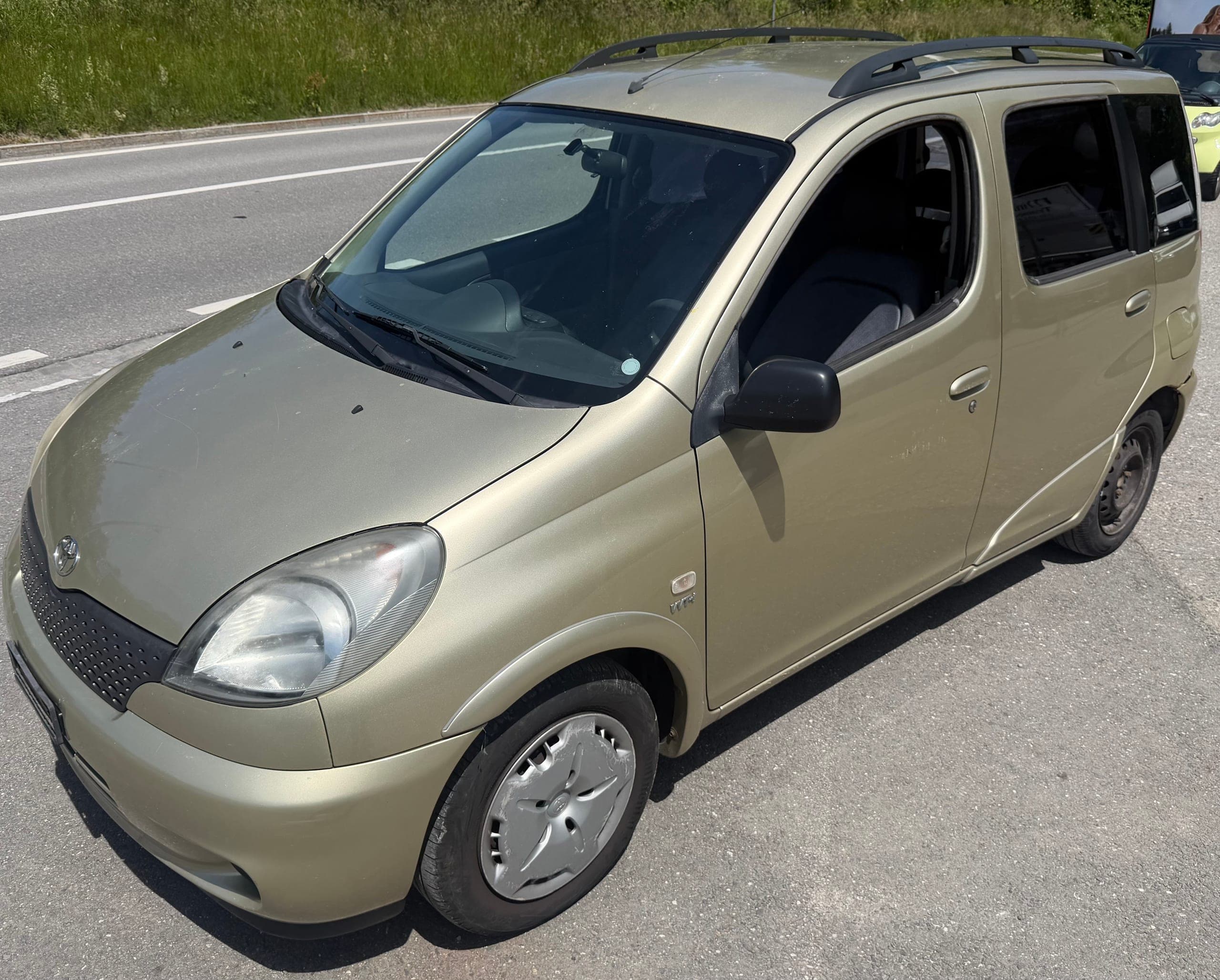 Toyota Yaris Verso TOYOTA Yaris Verso 1.3 Linea Sol