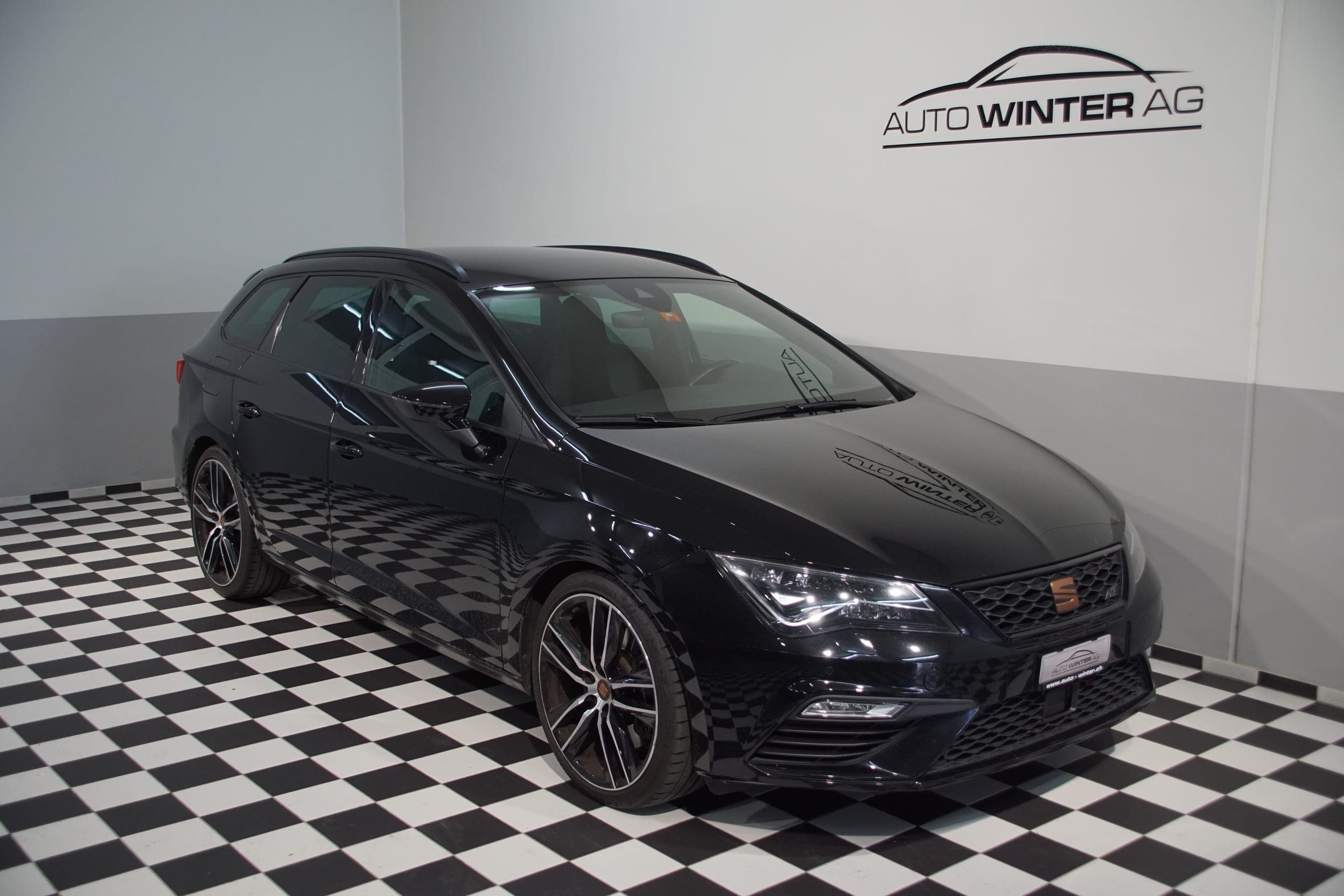 SEAT Leon SEAT Leon ST 2.0 TSI Cupra 300 4 Drive DSG