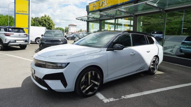 Opel Astra OPEL Astra ST 58 kWh Ultimate