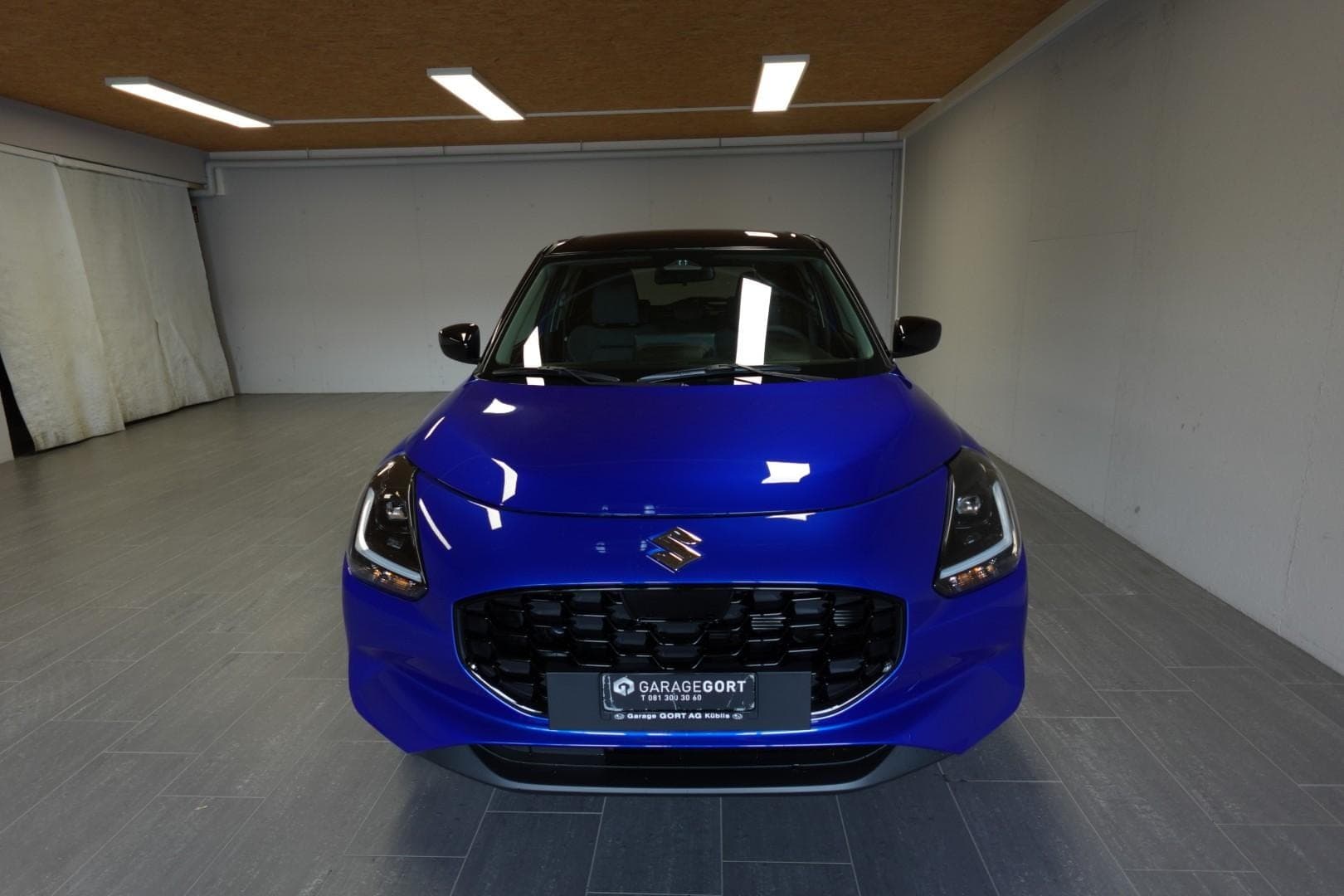 Suzuki Swift SUZUKI Swift 1.2 Sakura Hybrid 4x4