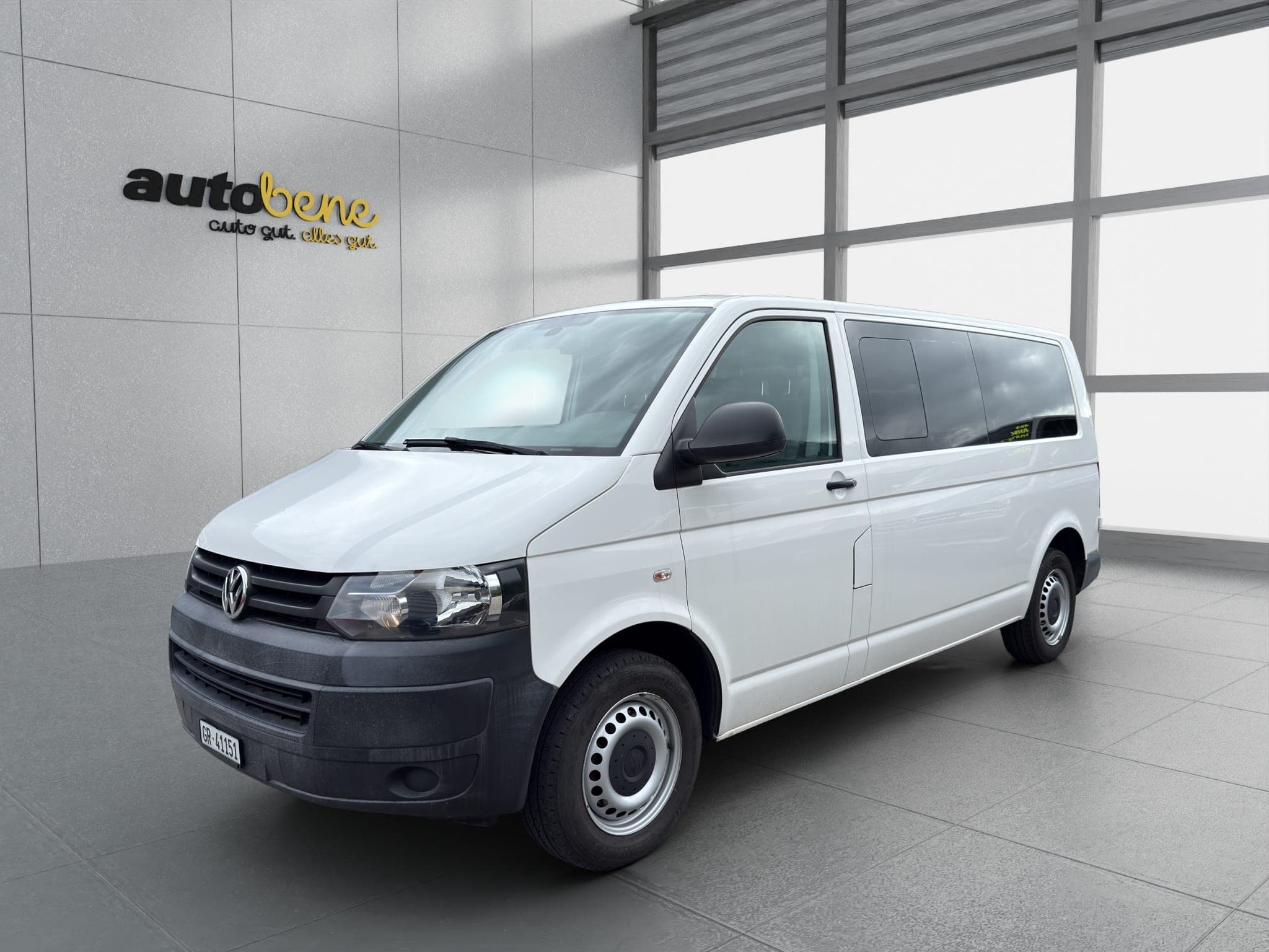 VW T5 VW T5 2.0 TDI 4x4 langer Radstand 9-Plätzer