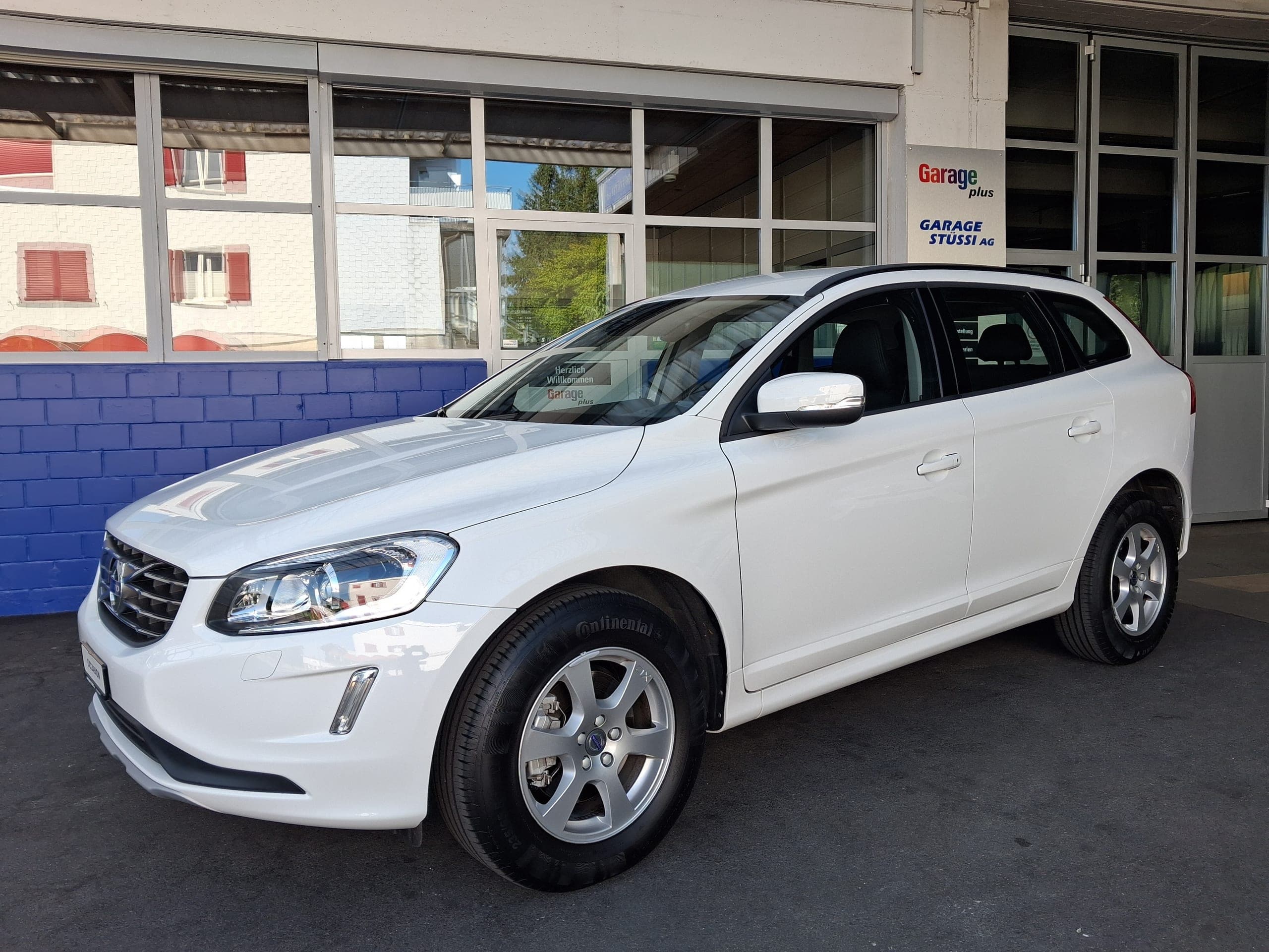 Volvo XC60 VOLVO XC60 D4 AWD Kinetic