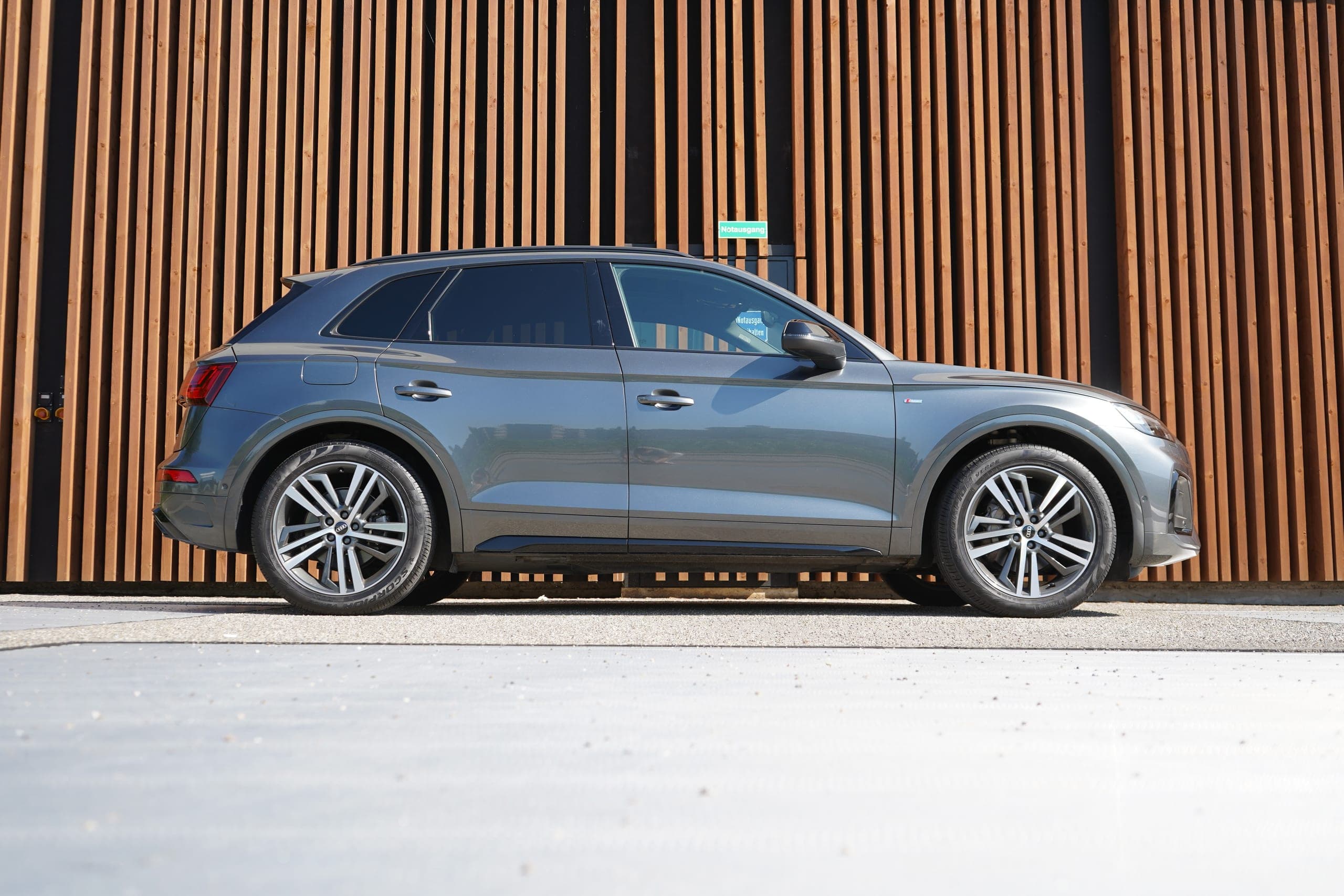 Audi Q5 AUDI Q5 45 TFSI S LINE BLACK EDITION QUATTRO S-TRONIC l 265 PS