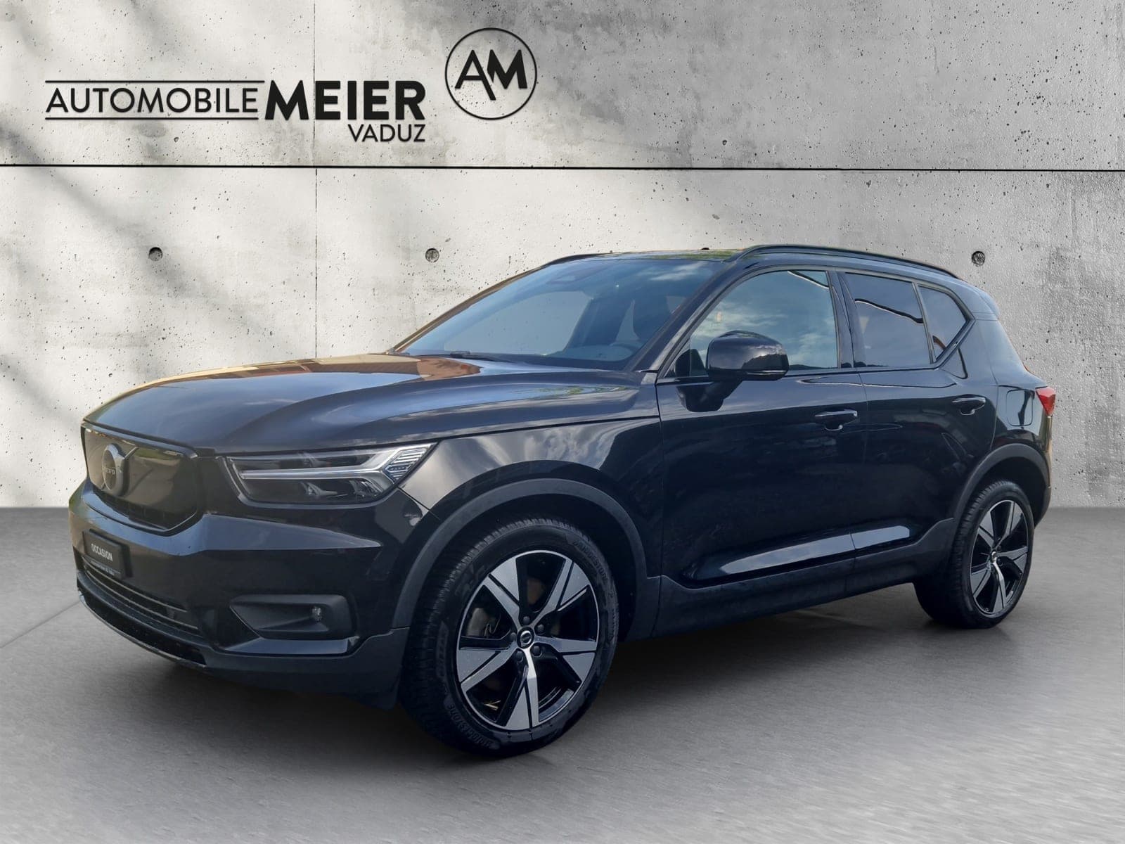 Volvo XC40 VOLVO XC40 P8 R-Design AWD