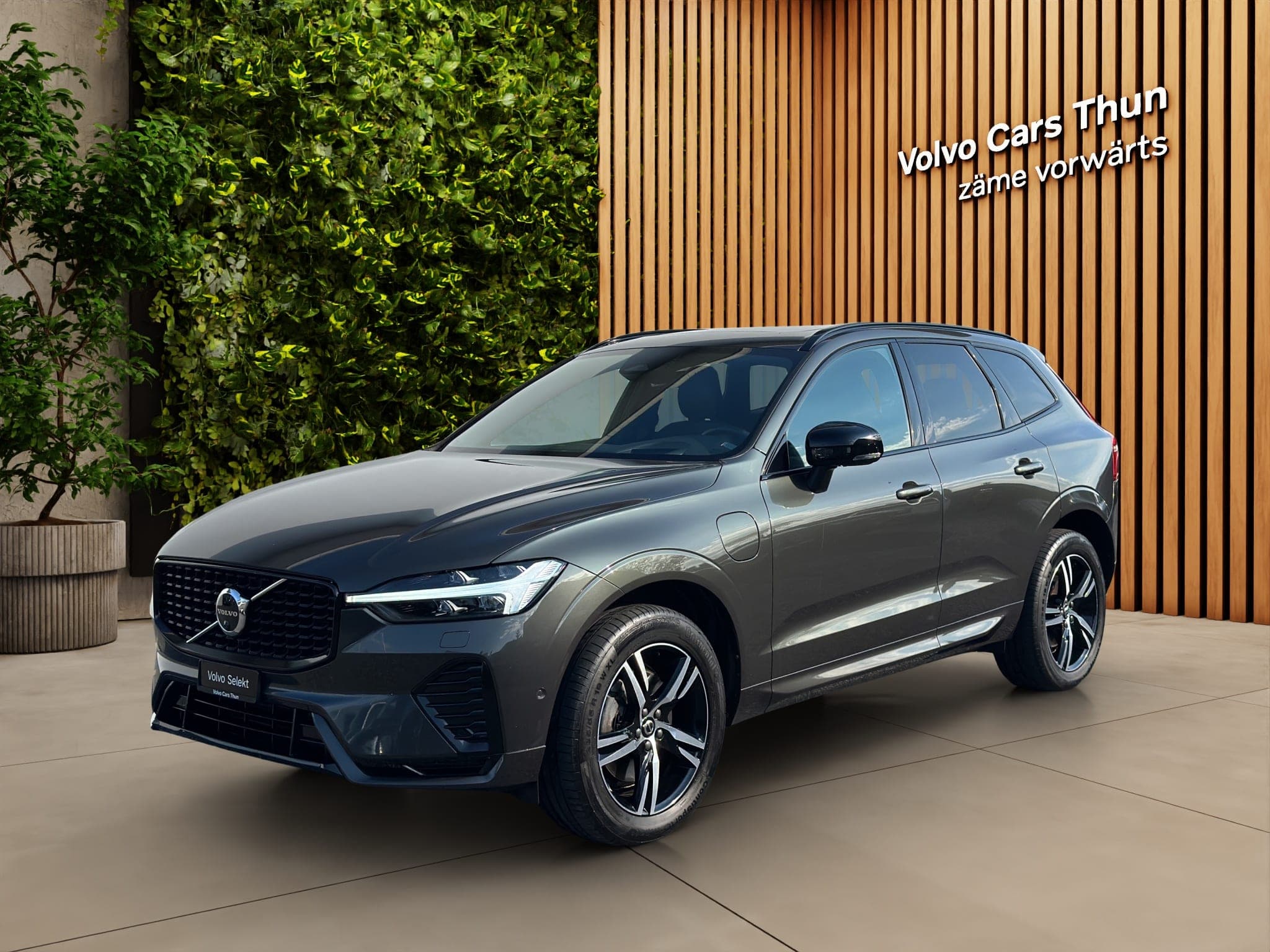 Volvo XC60 VOLVO XC60 2.0 T8 TE R-Design eAWD