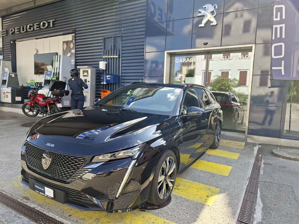 Peugeot 308 PEUGEOT 308 SW 1.2 Hybrid GT