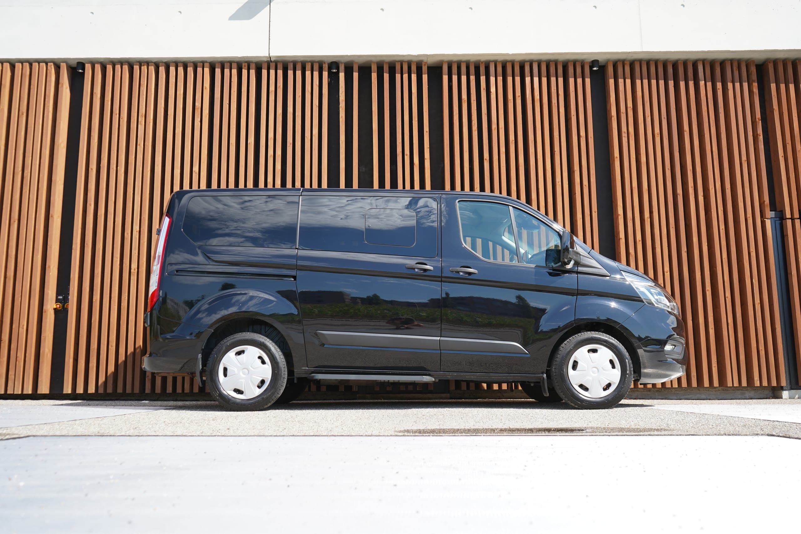 Ford Transit Custom FORD TRANSIT CUSTOM 1.0 ECO BOOST 320 L1H1 TREND PHEV l 126 PS