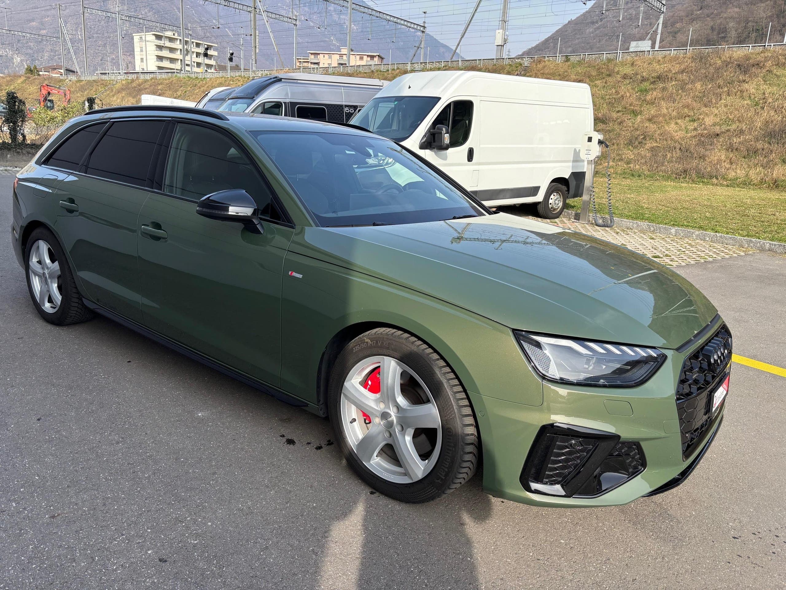 Audi A4 AUDI A4 Avant 2.0 45 TFSI S Line quattro S-Tronic