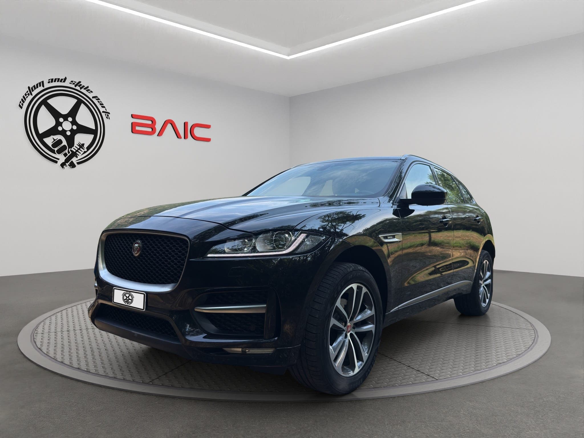 Jaguar F-Pace JAGUAR F-Pace 2.0d R-Sport AWD Automatik 90YRS Celebration