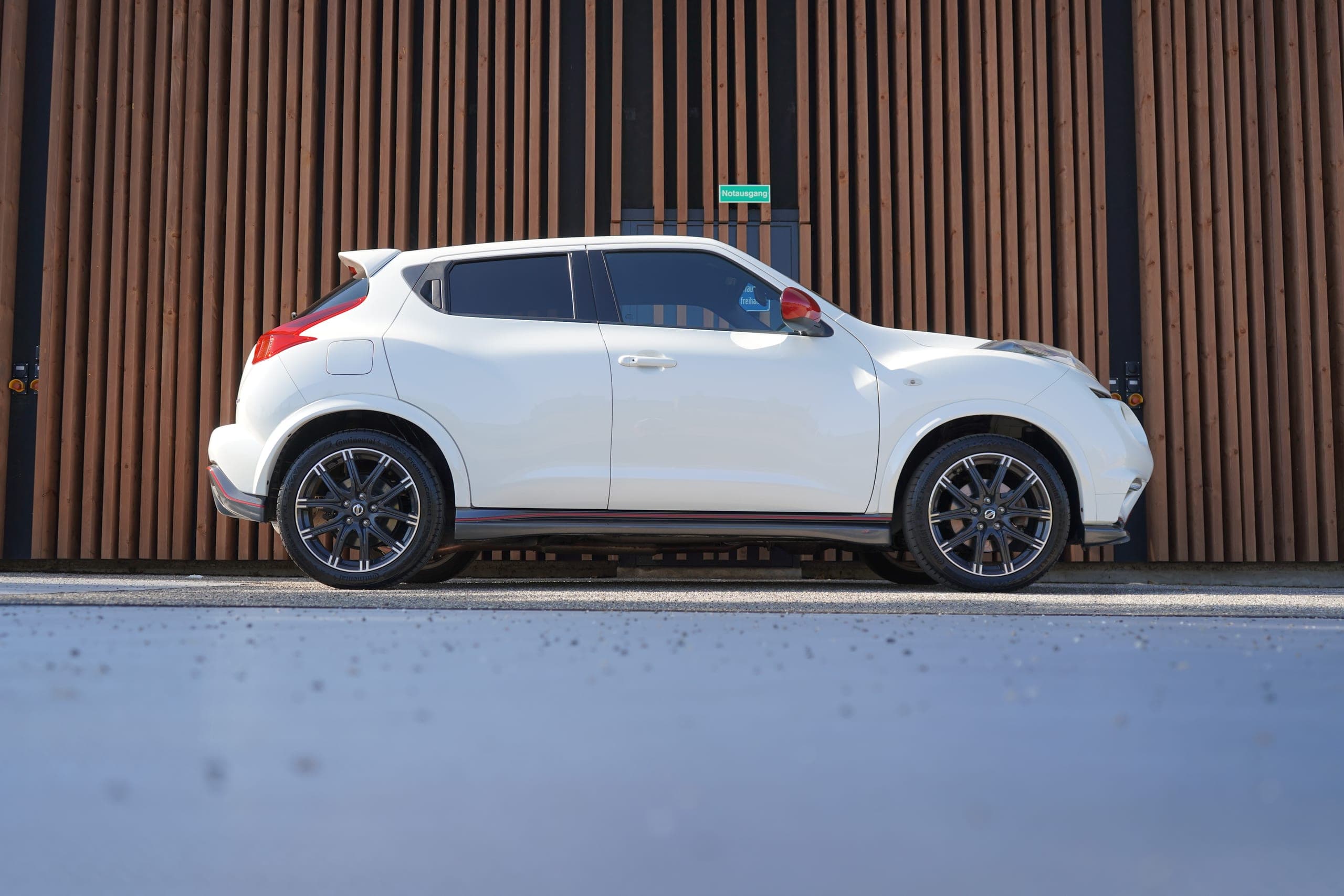 Nissan Juke NISSAN JUKE 1.6 DIG-T NISMO 4x4 XTRONIC M-CVT l 200 PS