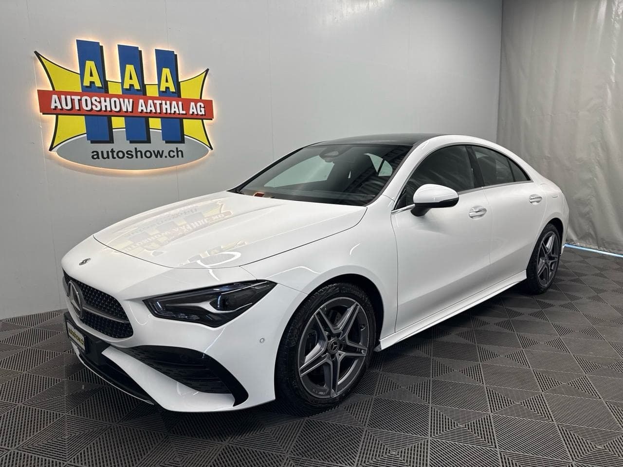 Mercedes-Benz CL MERCEDES-BENZ CLA 200 AMG DCT