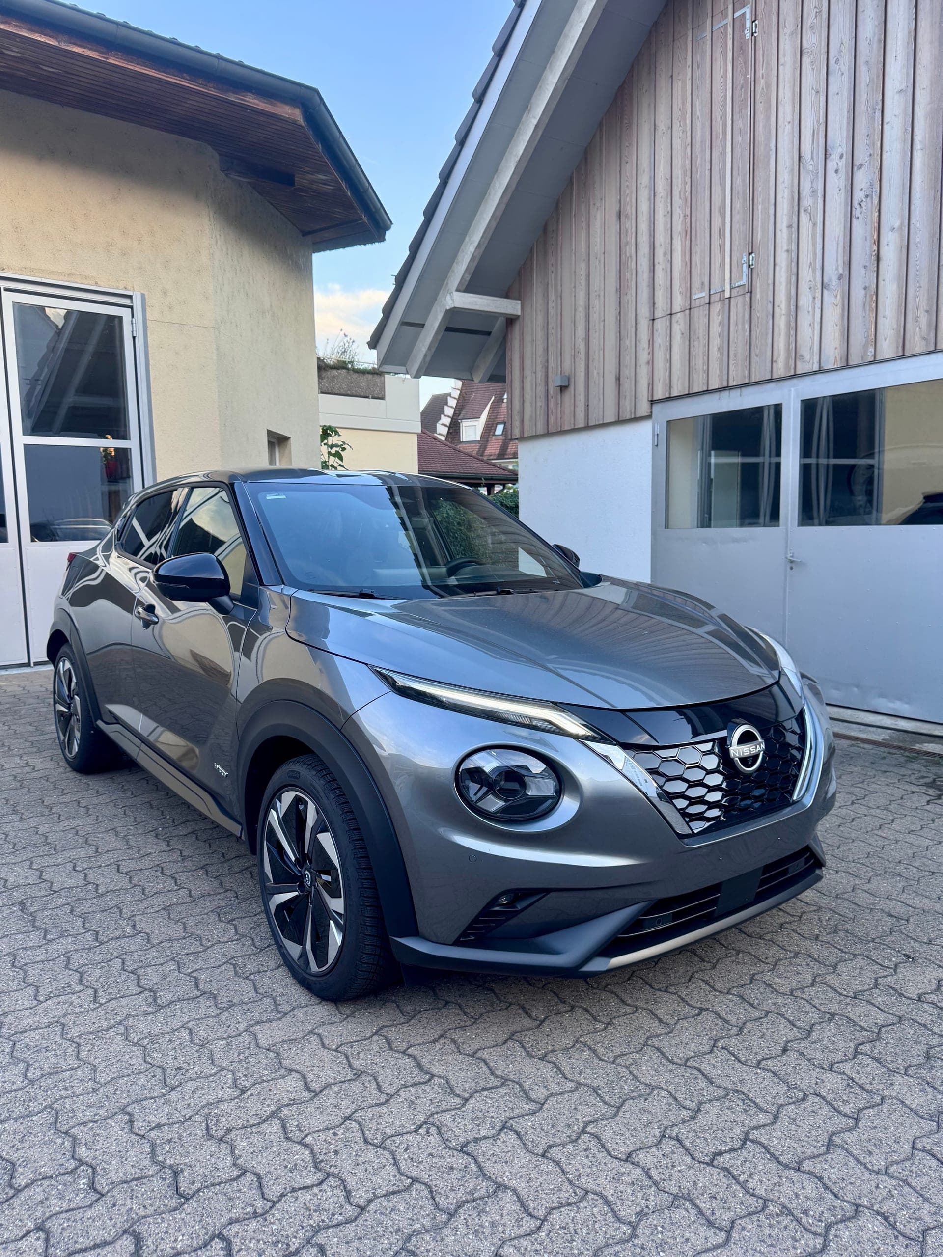 Nissan Juke NISSAN Juke 1.6 FHEV Tekna