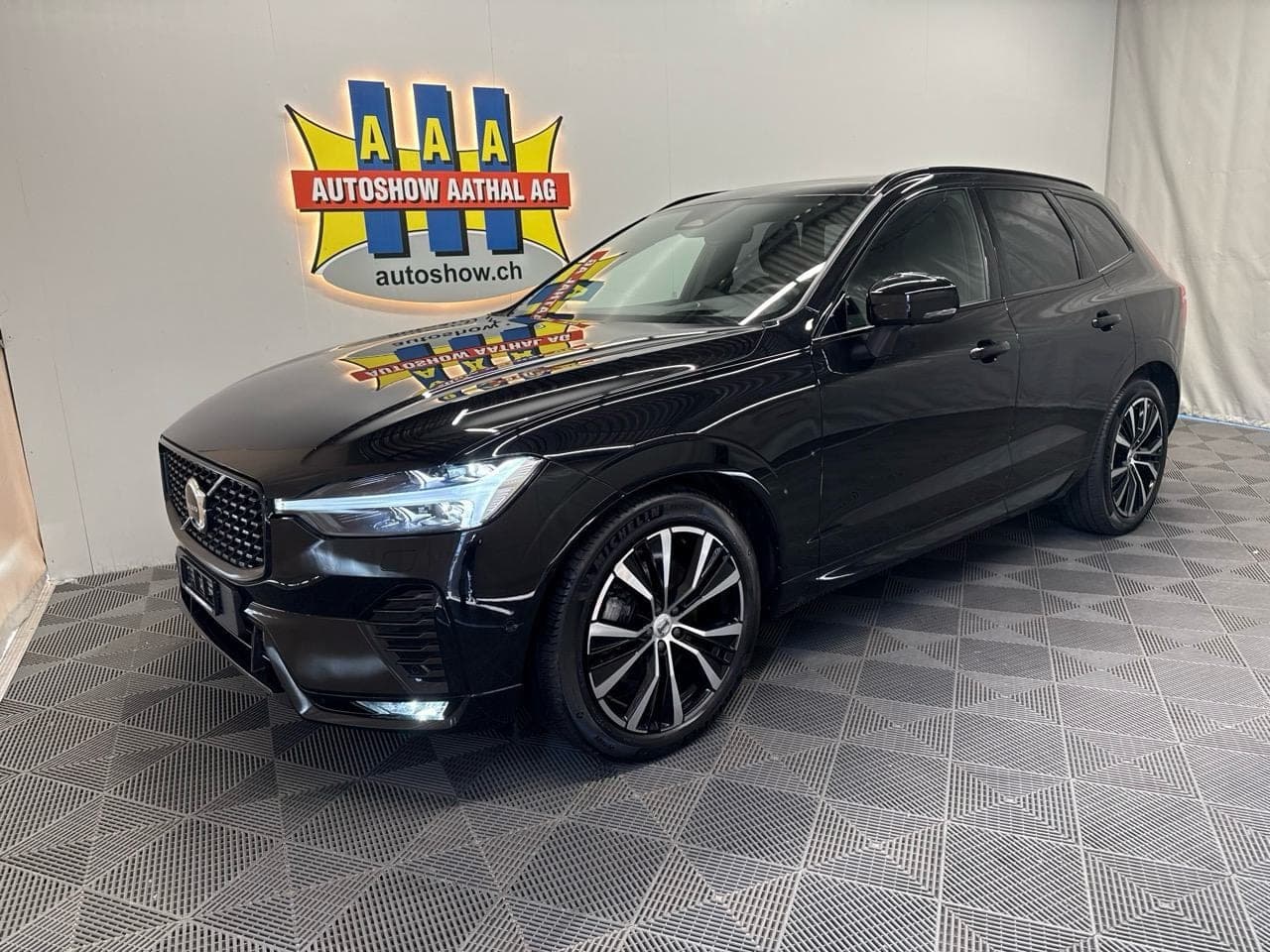 Volvo XC60 VOLVO XC60 B5 MHD AWD Black Edition Plus Geartronic