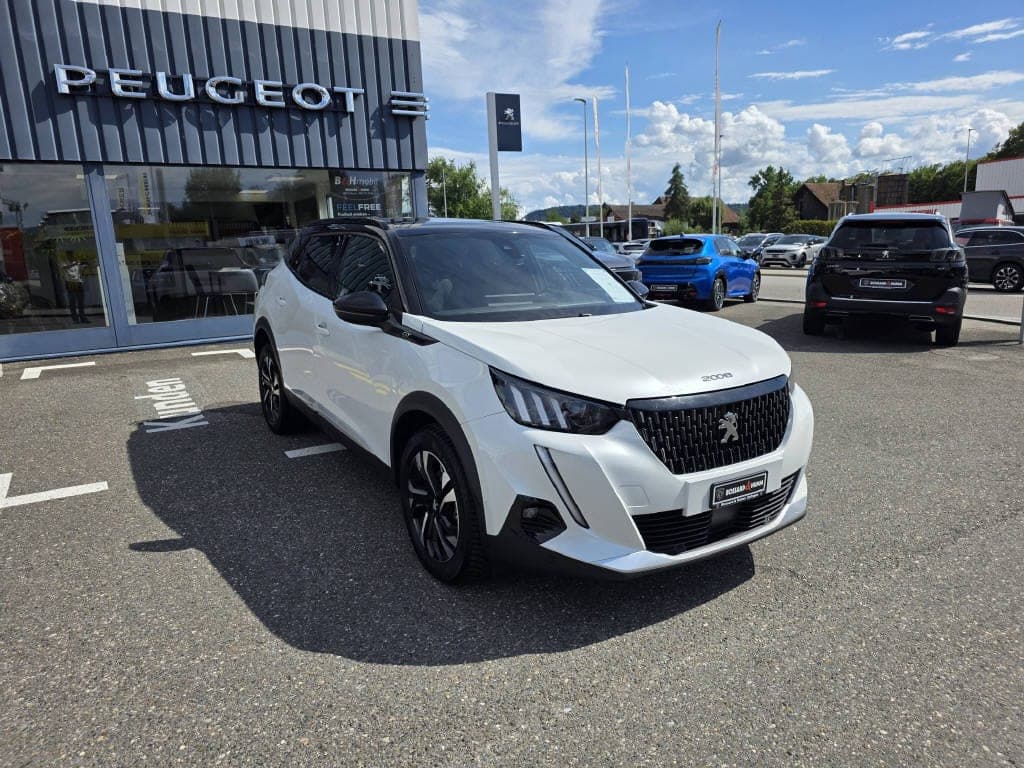Peugeot 2008 PEUGEOT 2008 1.2 PureTech 130 GT