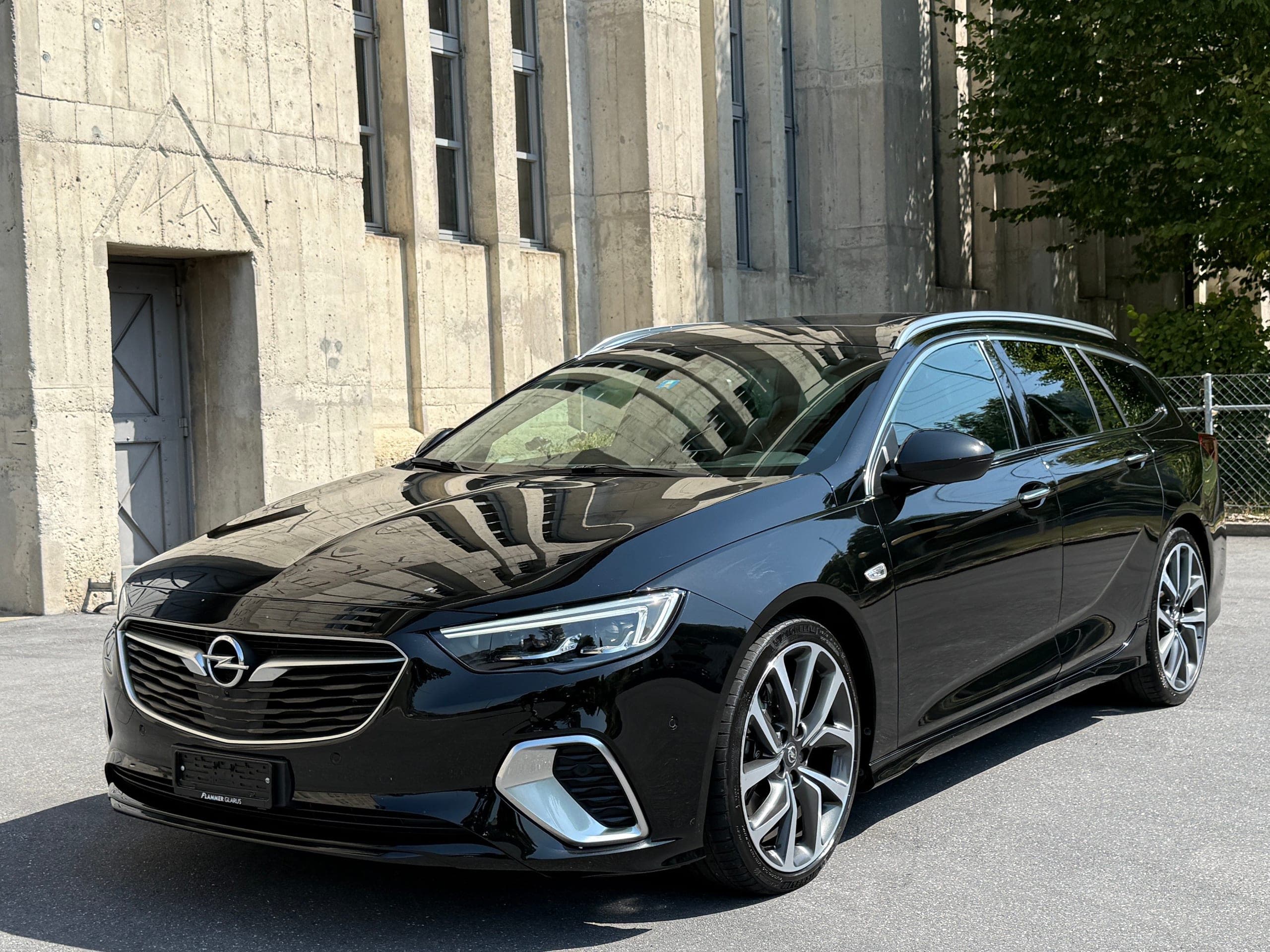 Opel Insignia OPEL Insignia 2.0 BiDTI Sports Tourer GSI 4WD Auto