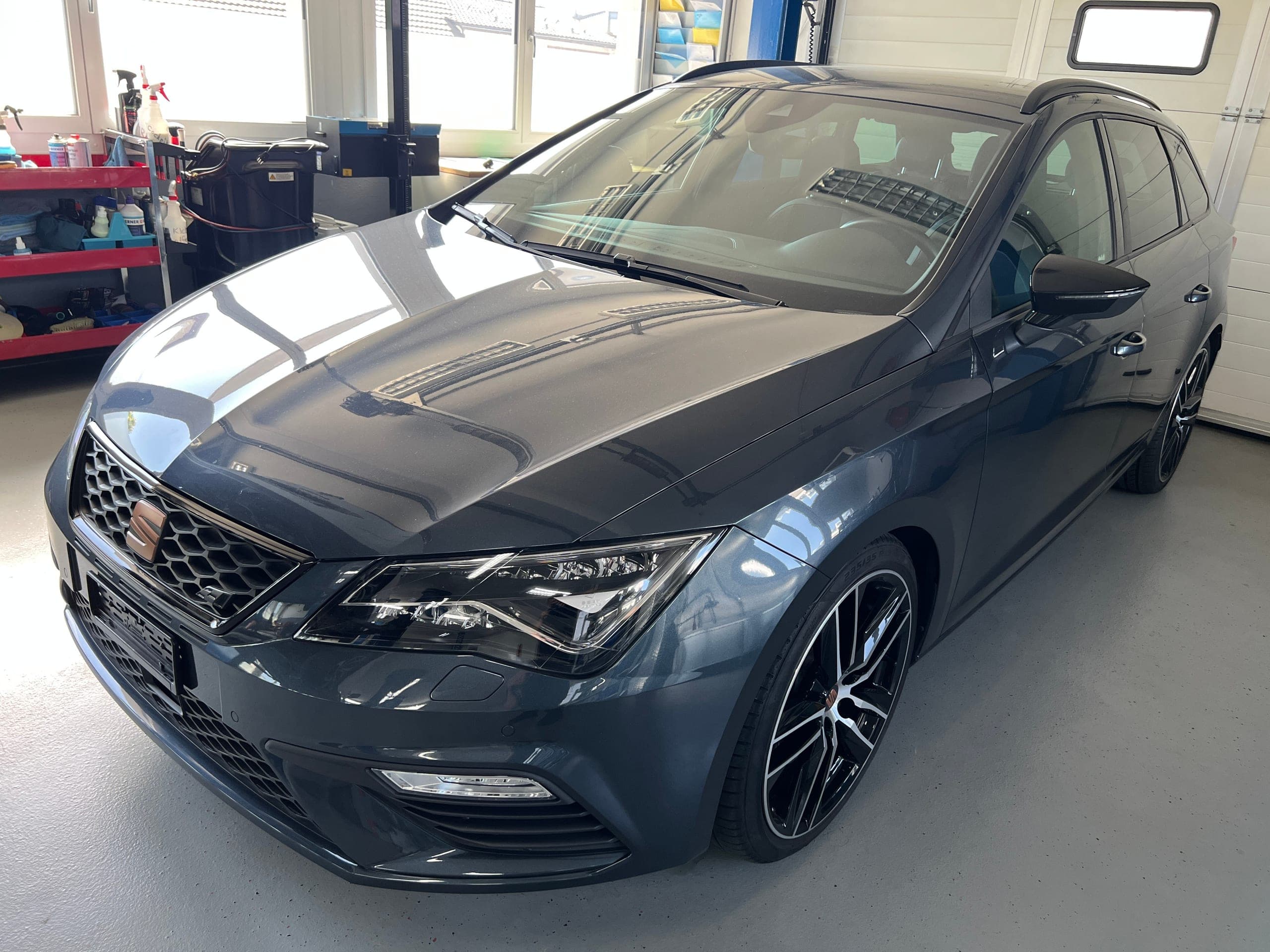 SEAT Leon SEAT Leon 2.0 TSI Cupra 300 DSG 4Drive