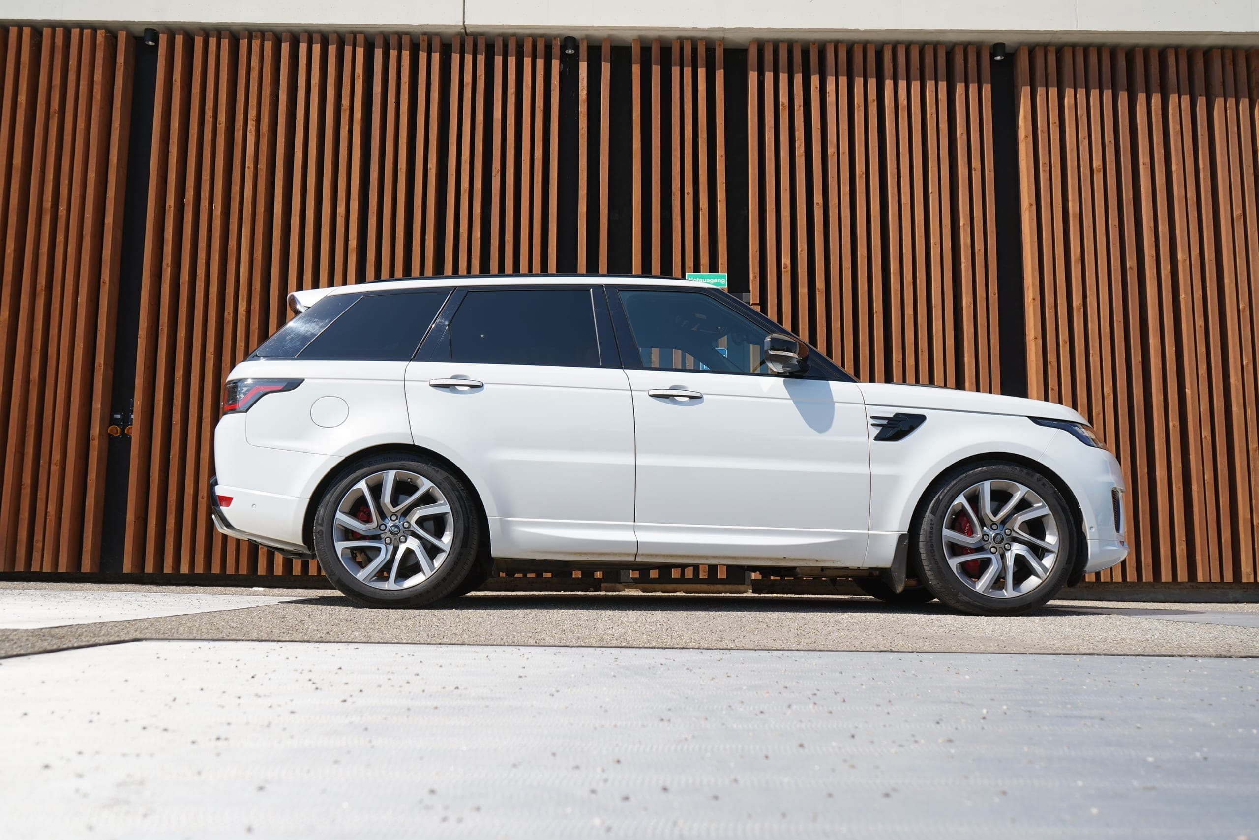 Land Rover Range Rover Sport LAND ROVER RANGE ROVER SPORT 4.4 SDV8 AUTOBIOGRAPHY DYNAMIC AUTOMATIC BLACK l 340 PS