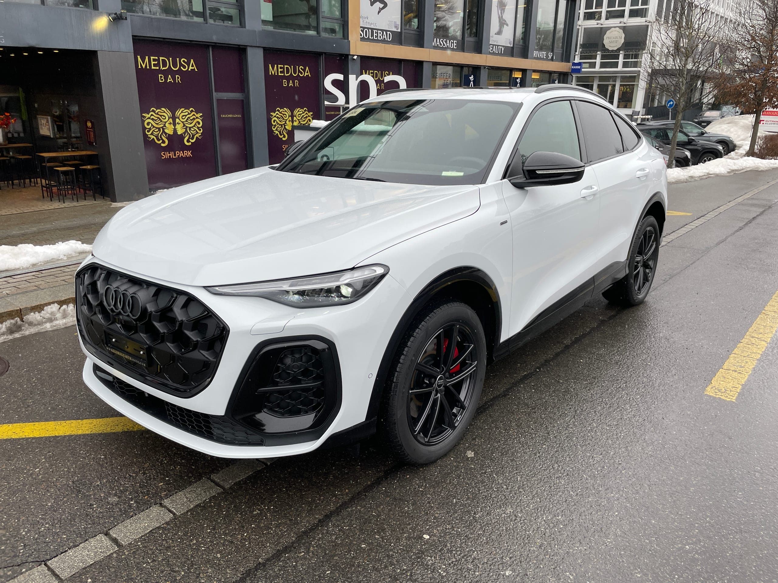 Audi Q5 AUDI Q5 Sportback e-hybrid quattro S-tronic