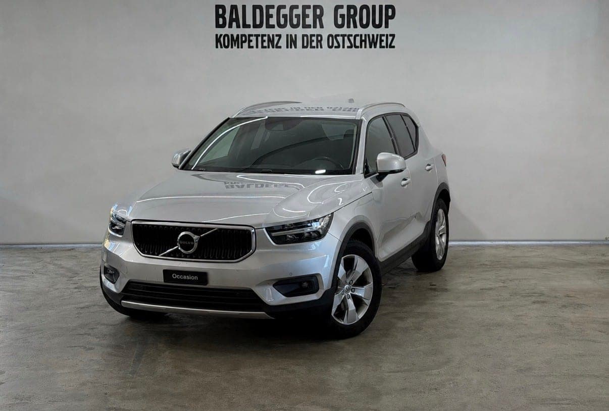 Volvo XC40 VOLVO XC40 2.0 D4 Momentum AWD