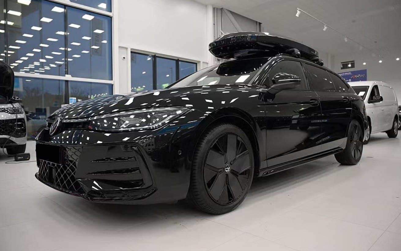 VW Passat VW Passat Variant 2.0 TDI evo R-Line 4 Motion \\