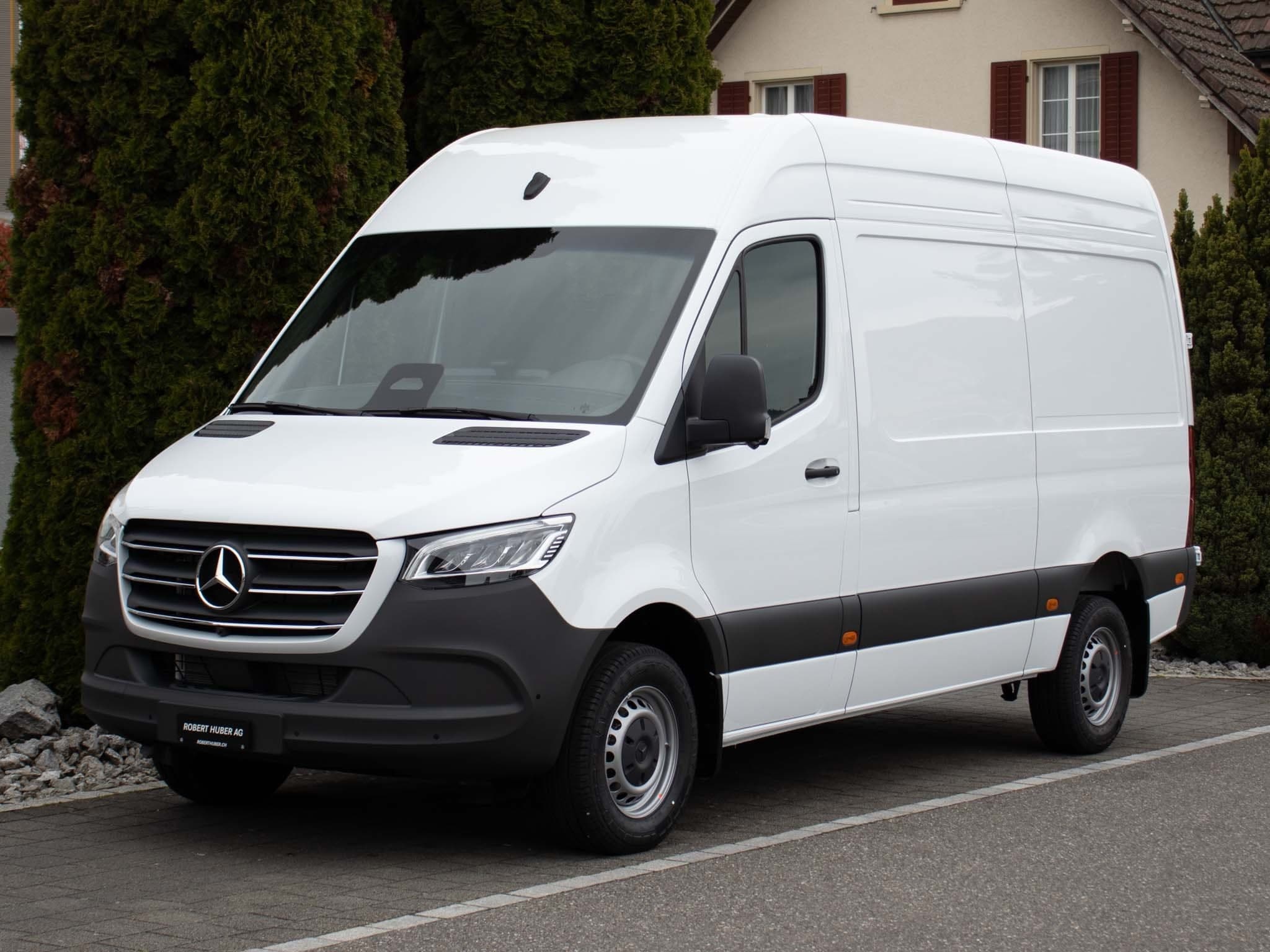 Mercedes-Benz Sprinter MERCEDES-BENZ Sprinter 319 CDI Kasten PRO Hochdach Standard