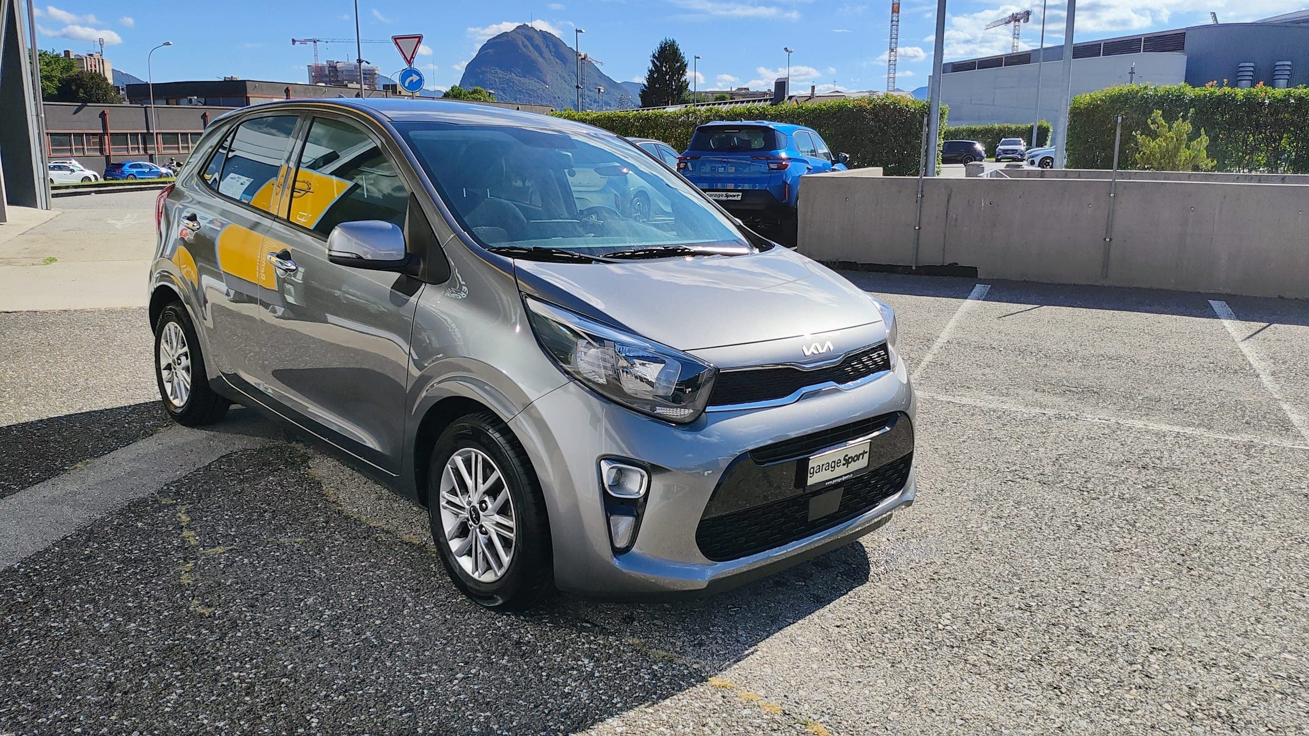 Kia Picanto KIA Picanto 1.0 CVVT First Edition AMT