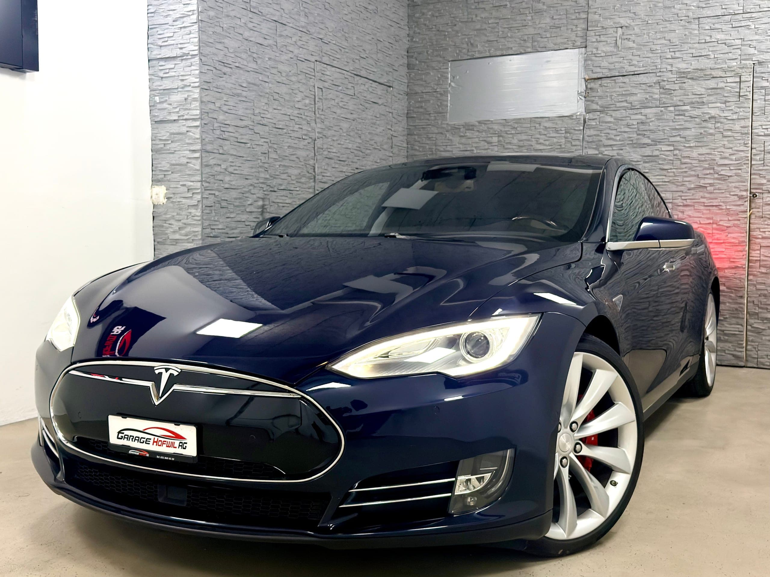 Tesla Model S TESLA Model S 85 D Performance FREE SUPERCHARGER